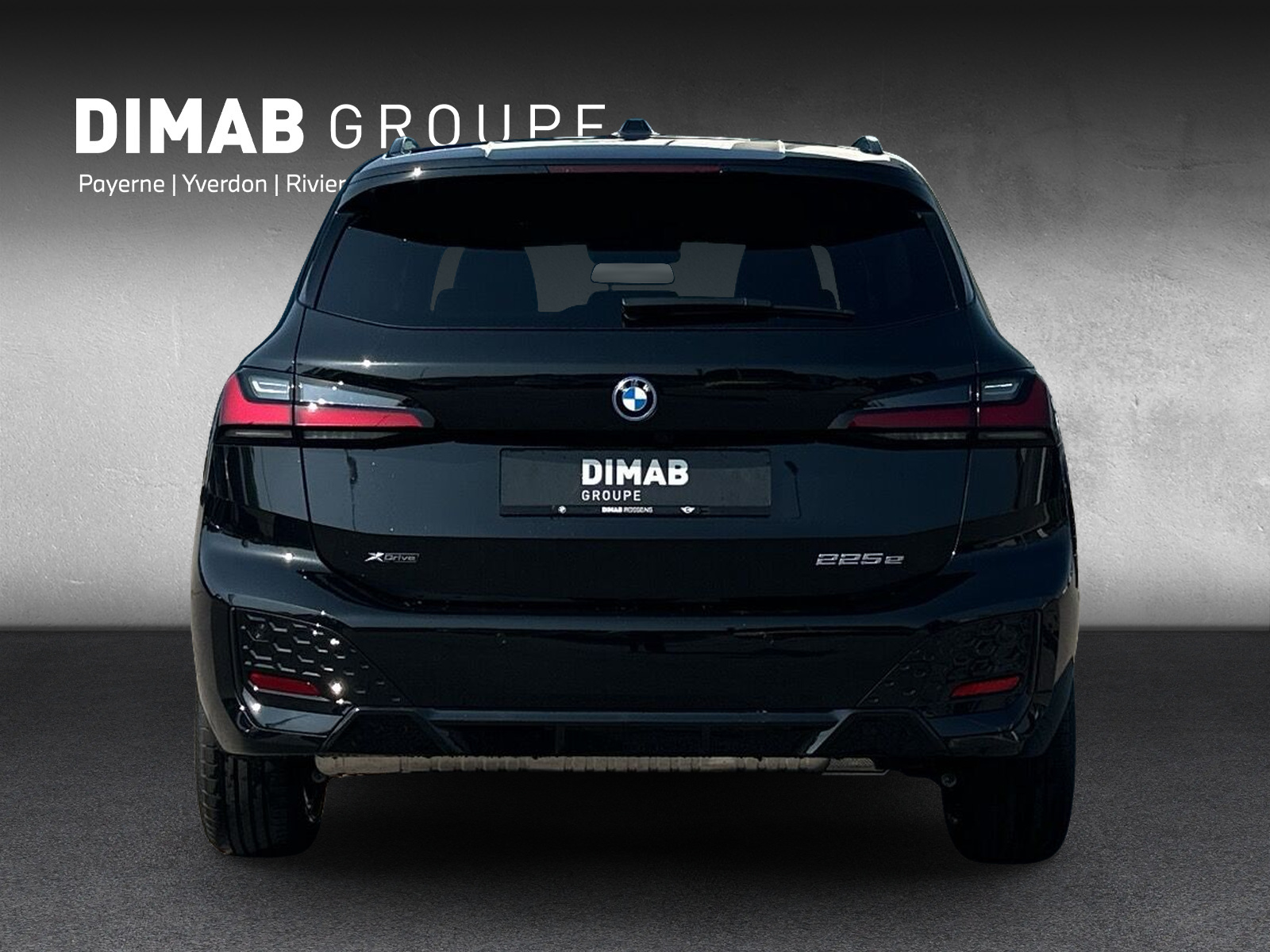 BMW 225e xDrive Active Tourer M Sport **Action de leasing à 0.9%**-showroom-element-3