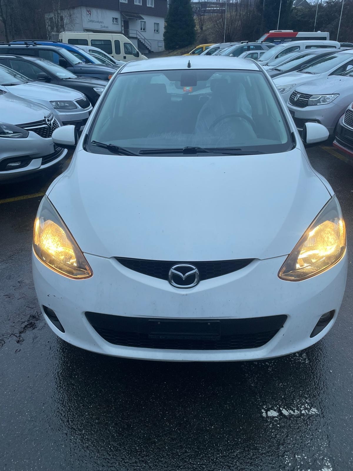 MAZDA 2 1.3i 16V Exclusive-image-0