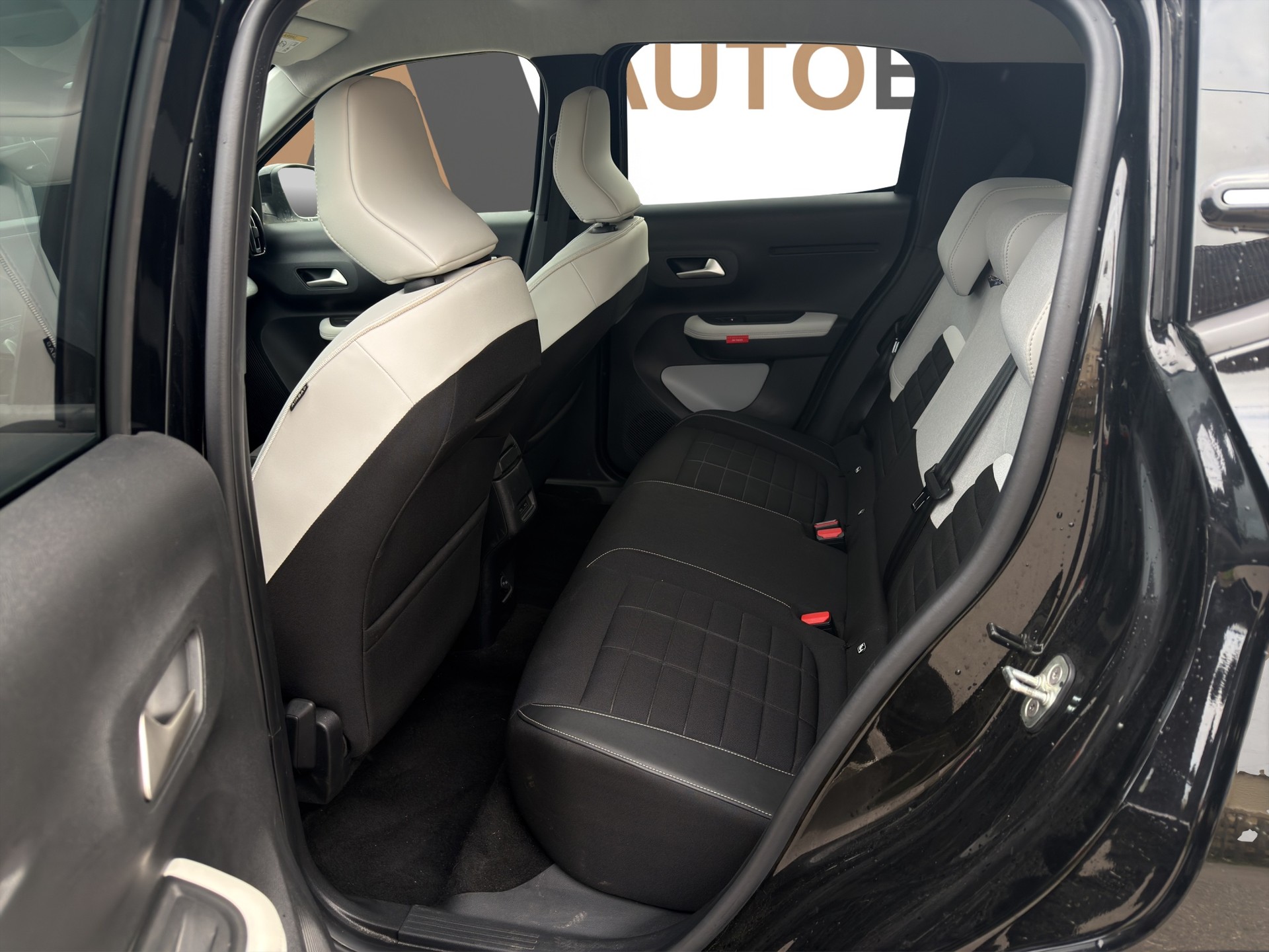 CITROEN e-C3 long range Max-image-12