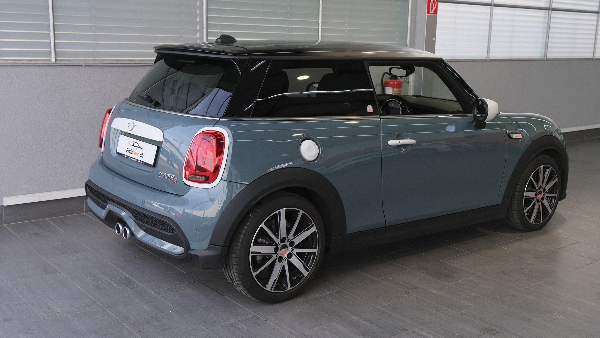 MINI Cooper S Multitone Edition Steptronic DKG-image-26