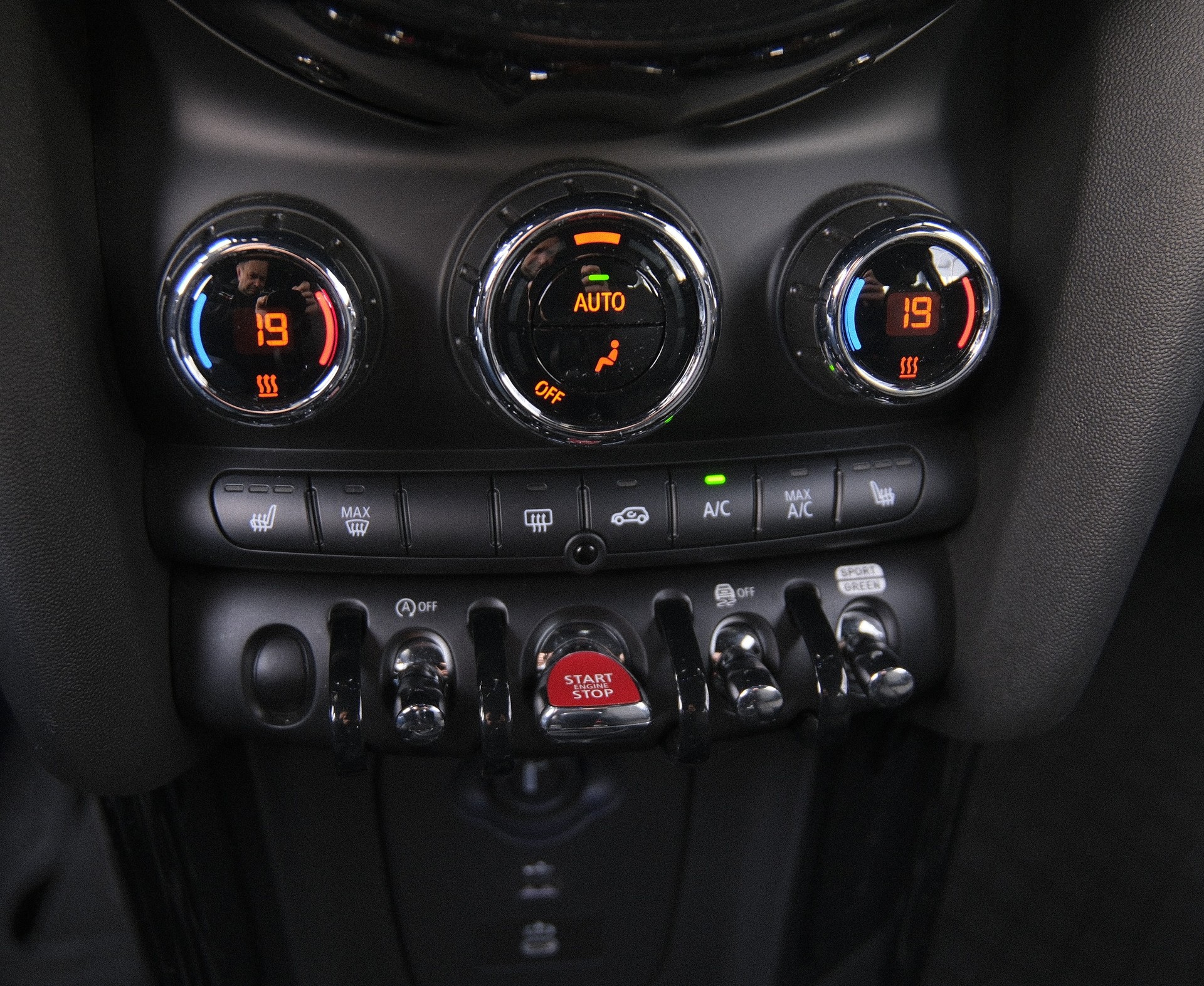 MINI Cooper S Multitone Edition Steptronic DKG-image-22