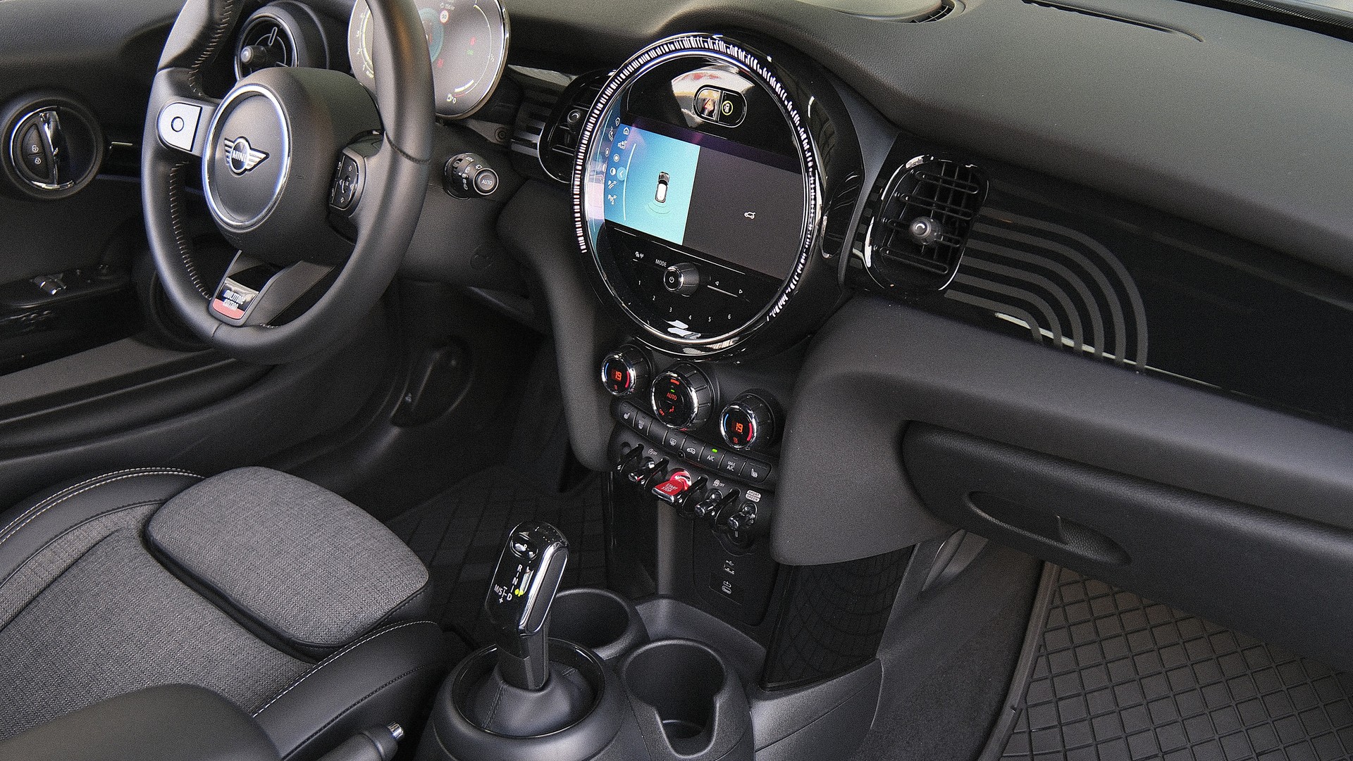 MINI Cooper S Multitone Edition Steptronic DKG-image-21