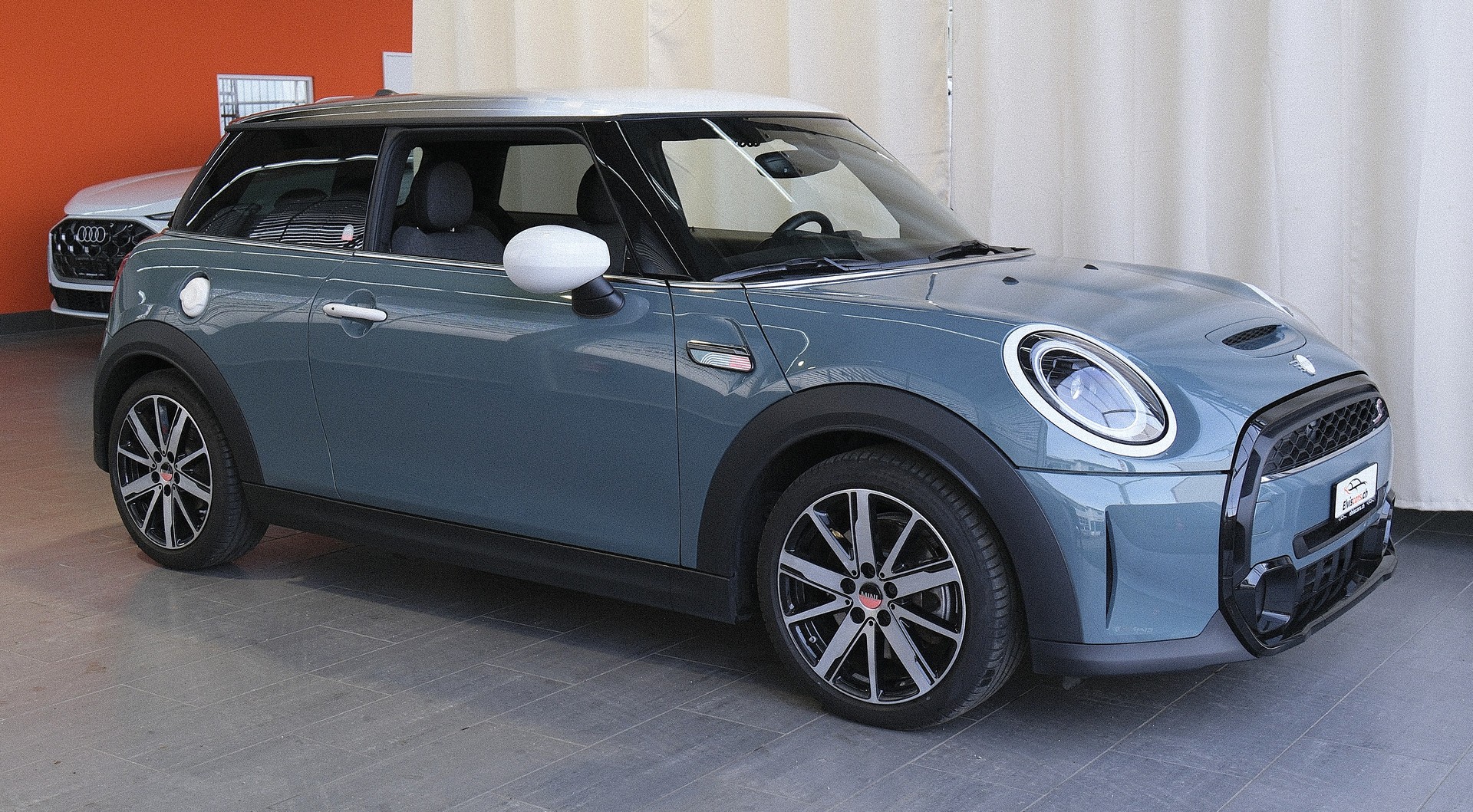 MINI Cooper S Multitone Edition Steptronic DKG-image-28