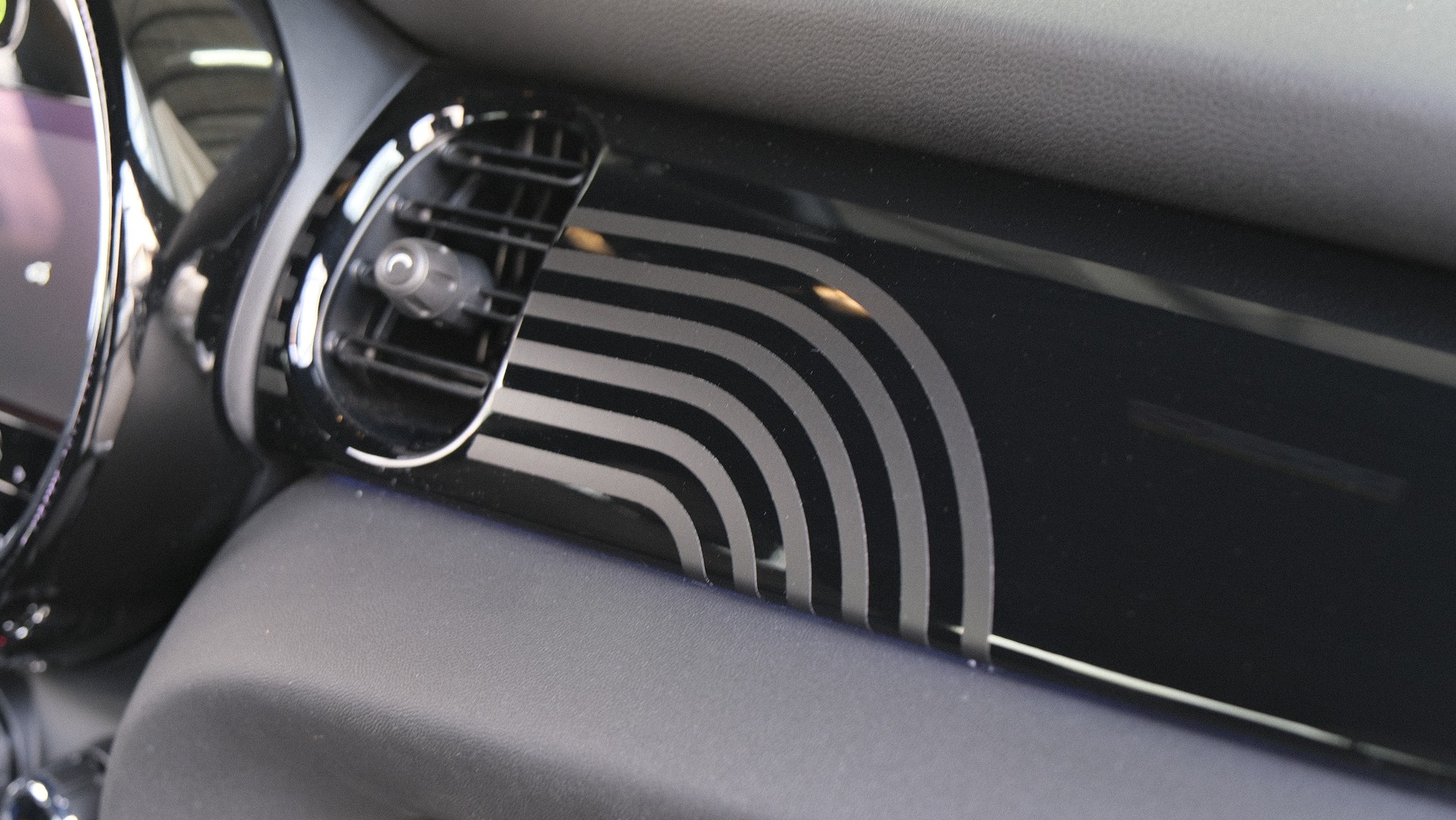 MINI Cooper S Multitone Edition Steptronic DKG-image-17