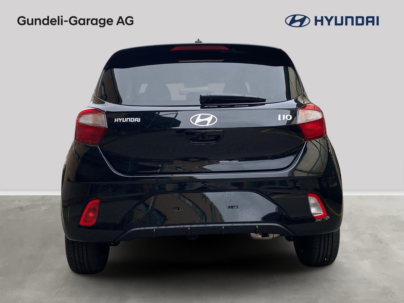 HYUNDAI i10 1.2 Amplia Aut.-image-8