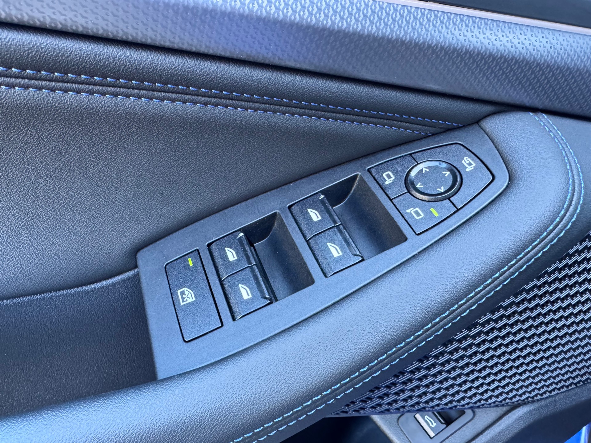 BMW 218d Active Tourer M Sport DKG+LED Scheinwerfer+Navi+ACC+Komfortzugang+Rückfahrkamera+AHK 1'400kg+Werksgarantie+-image-14