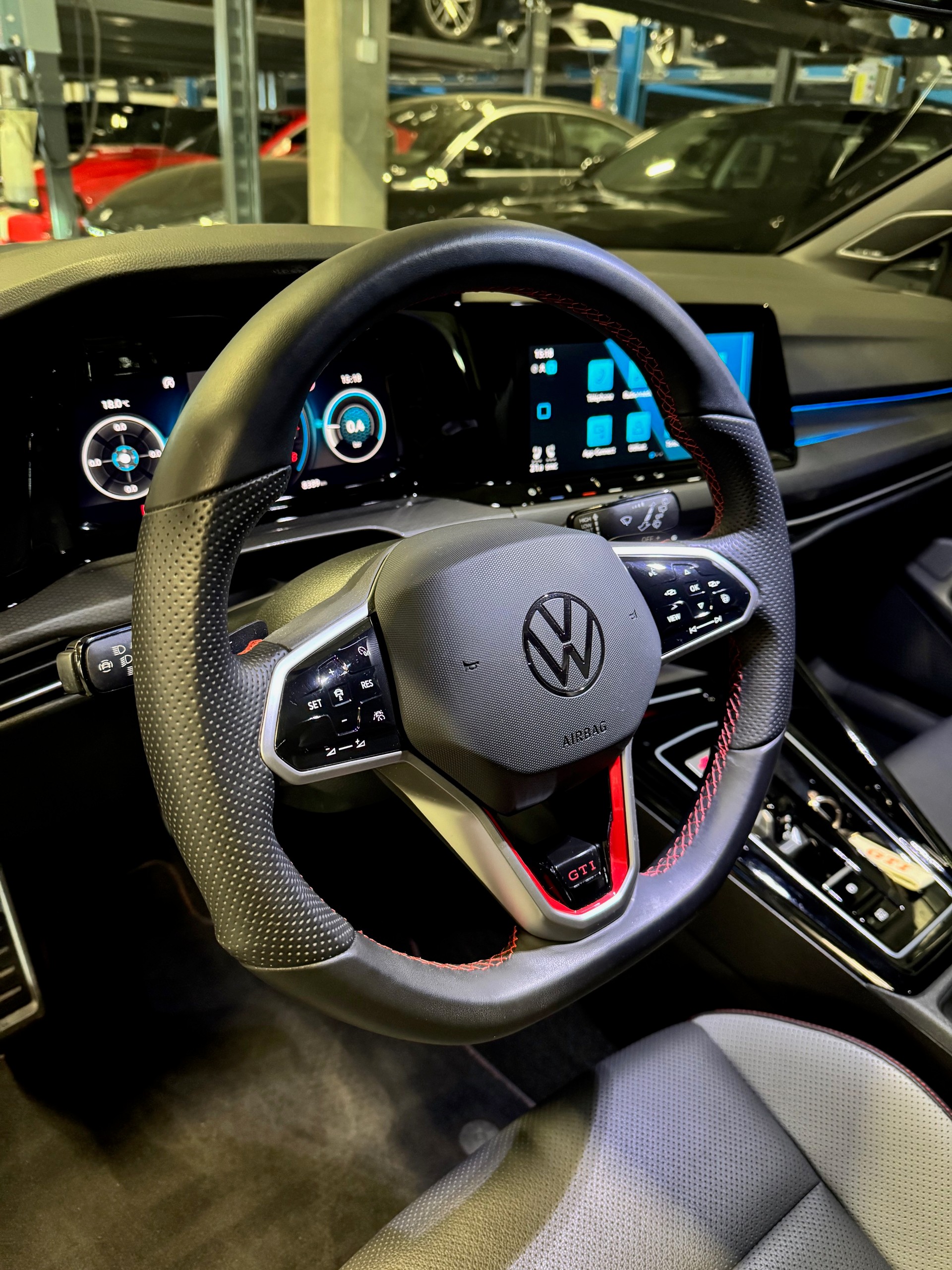 VW Golf 2.0 TSI GTI DSG-image-7