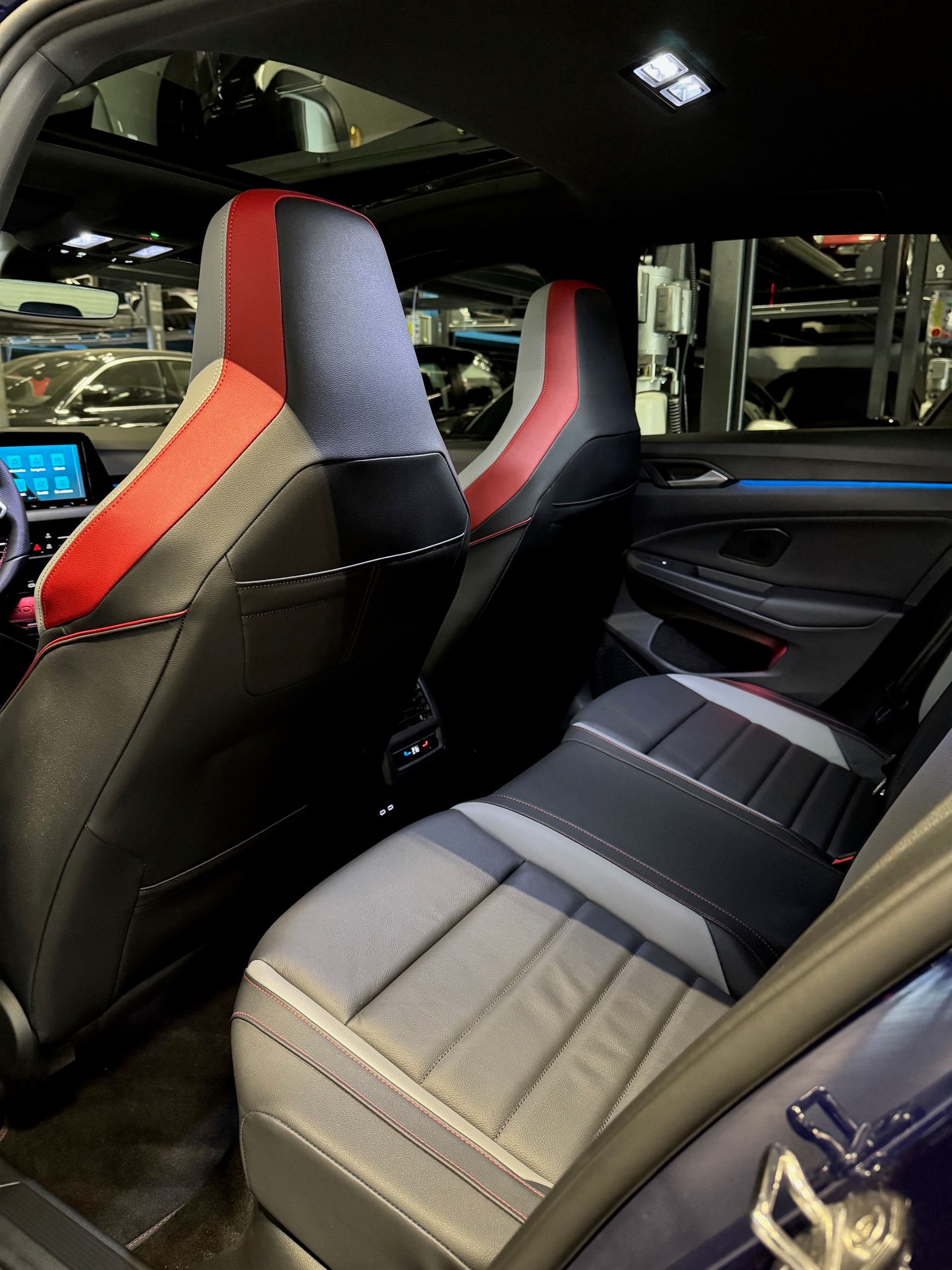 VW Golf 2.0 TSI GTI DSG-image-9
