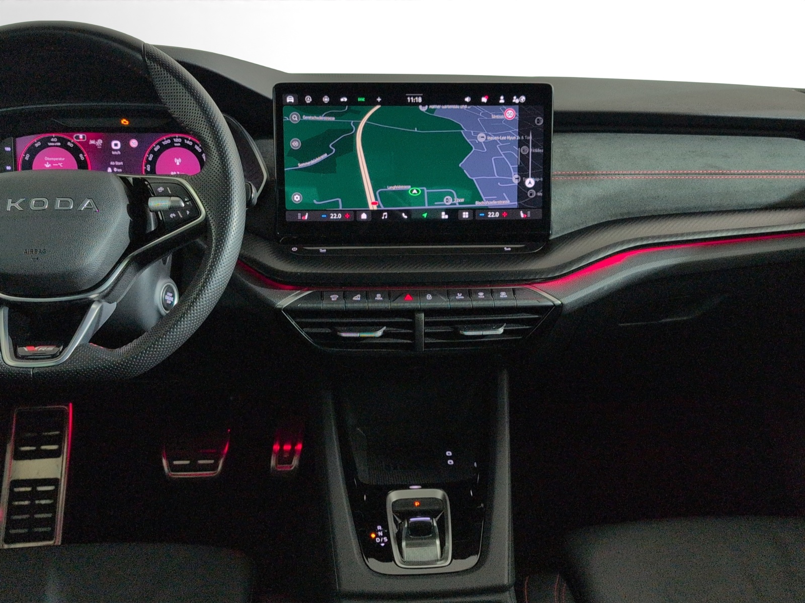 SKODA Octavia Combi 2.0 TSI DSG RS-image-10