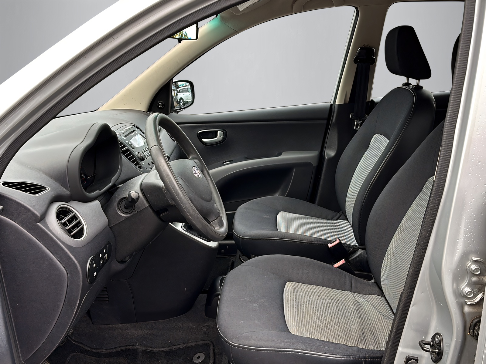 HYUNDAI i10 1.2 Style-image-2