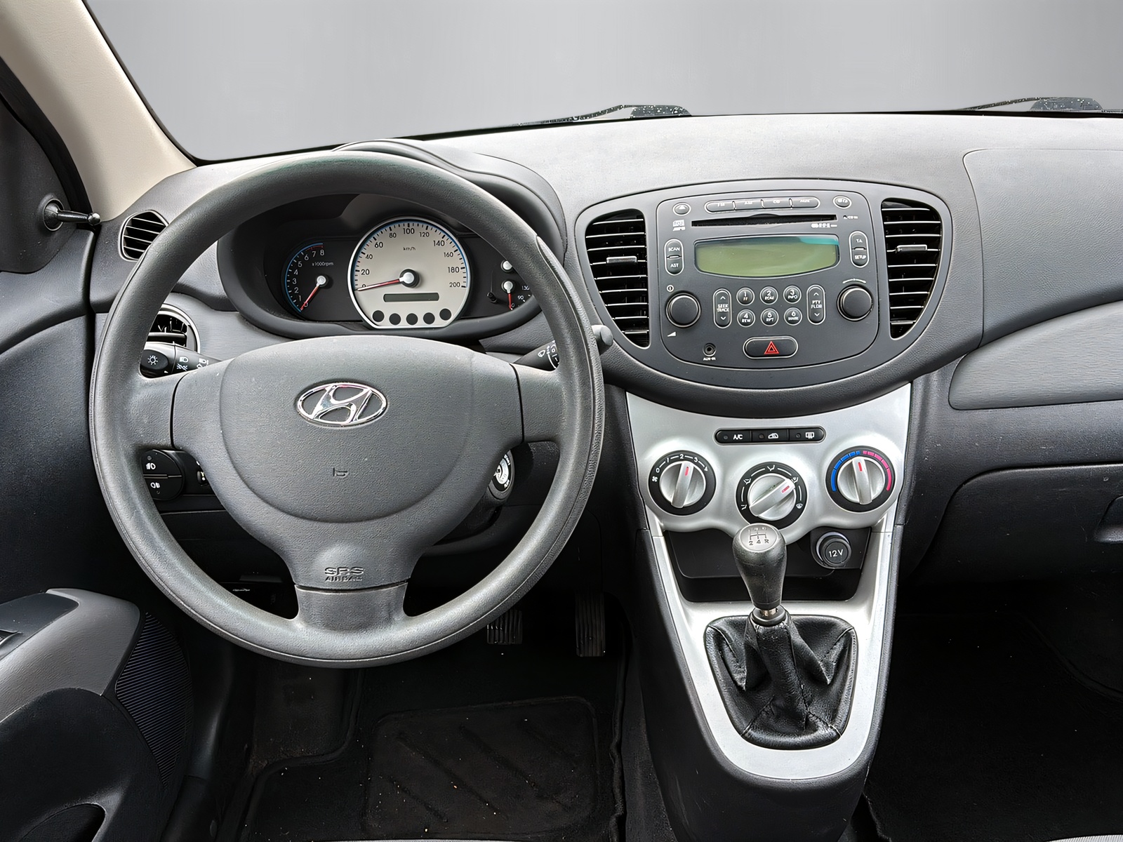HYUNDAI i10 1.2 Style-image-4