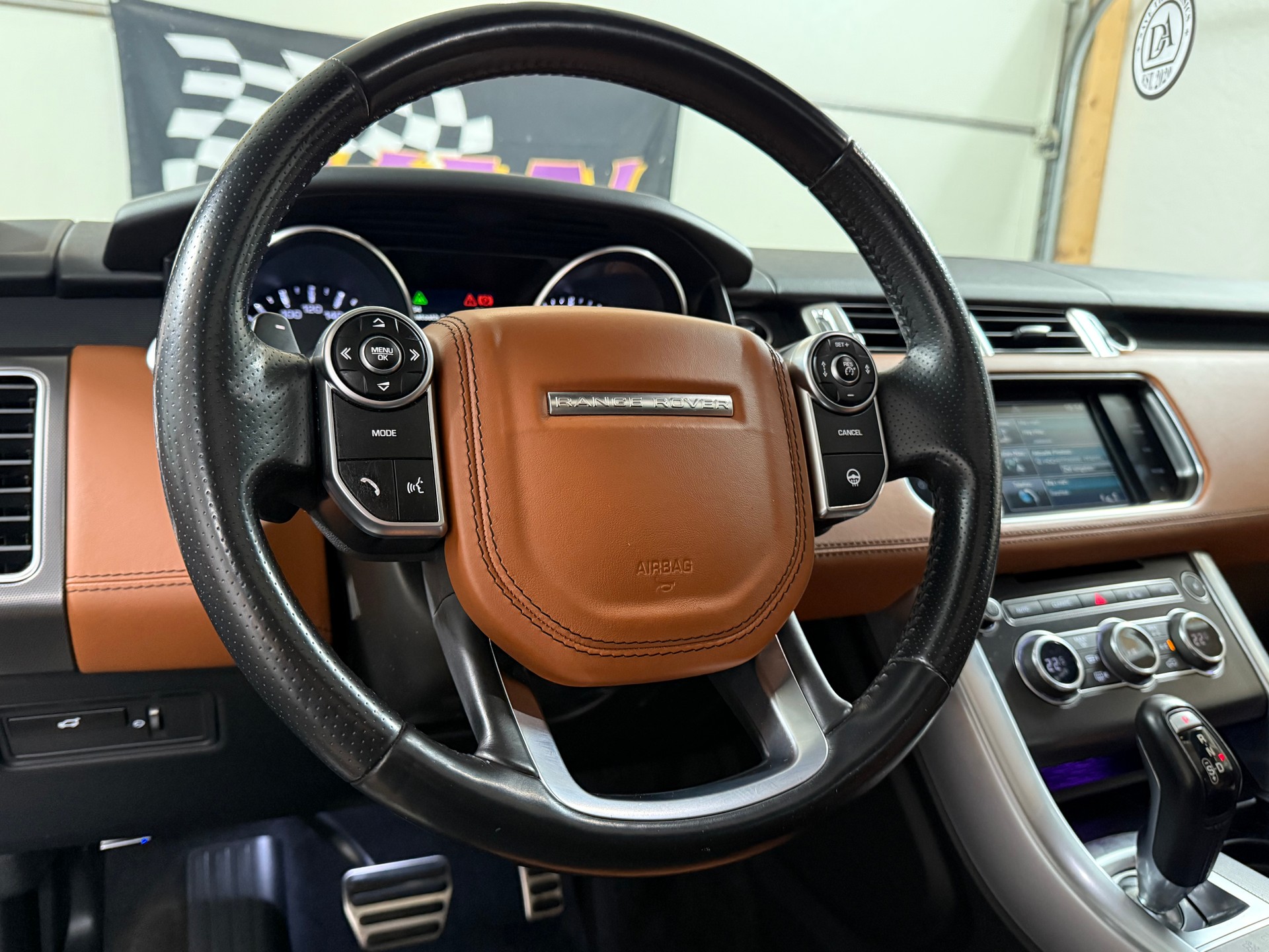 LAND ROVER Range Rover Sport 3.0 SDV6 HSE Automatic-image-7