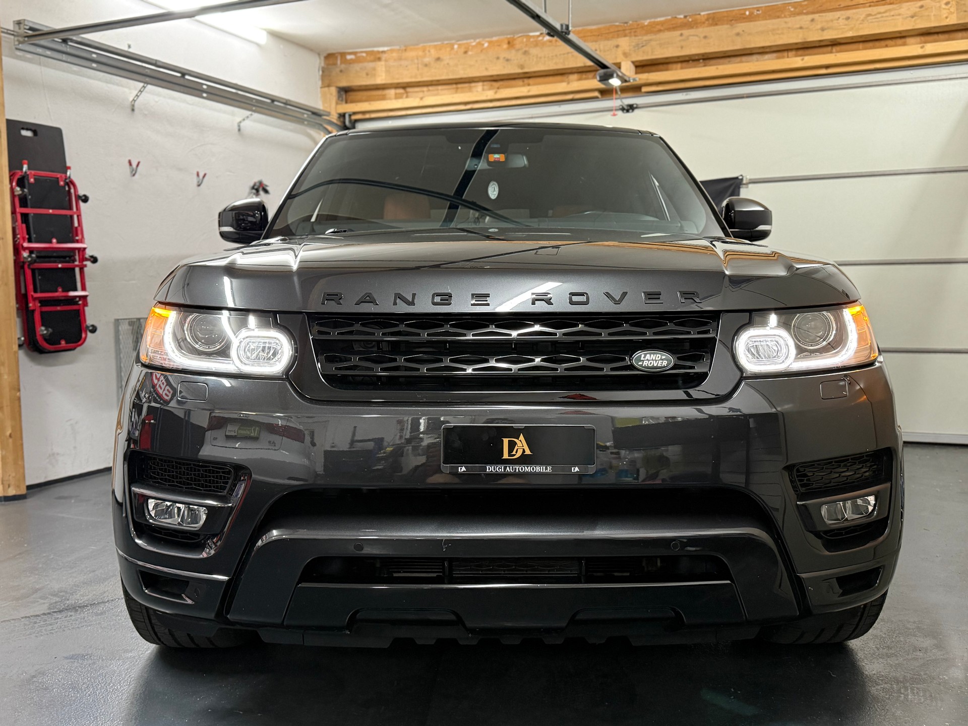 LAND ROVER Range Rover Sport 3.0 SDV6 HSE Automatic-image-1