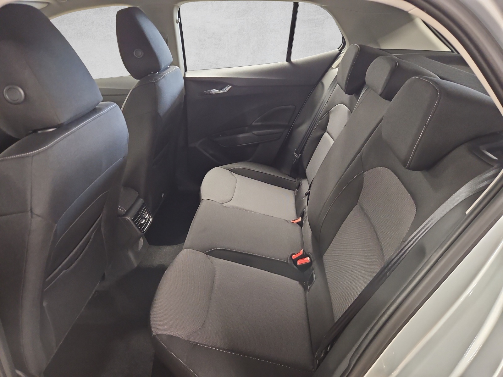 SKODA Fabia 1.0 TSI Selection-image-6