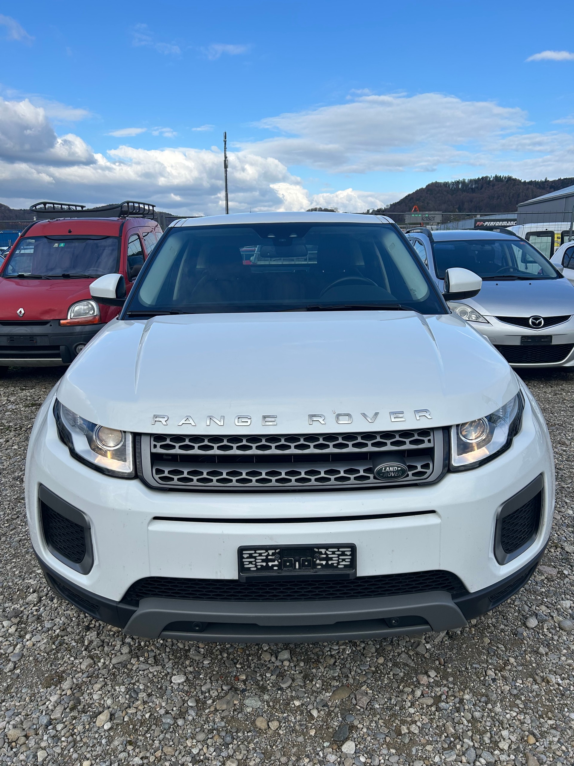 LAND ROVER Range Rover Evoque 2.0 TD4 SE-image-1