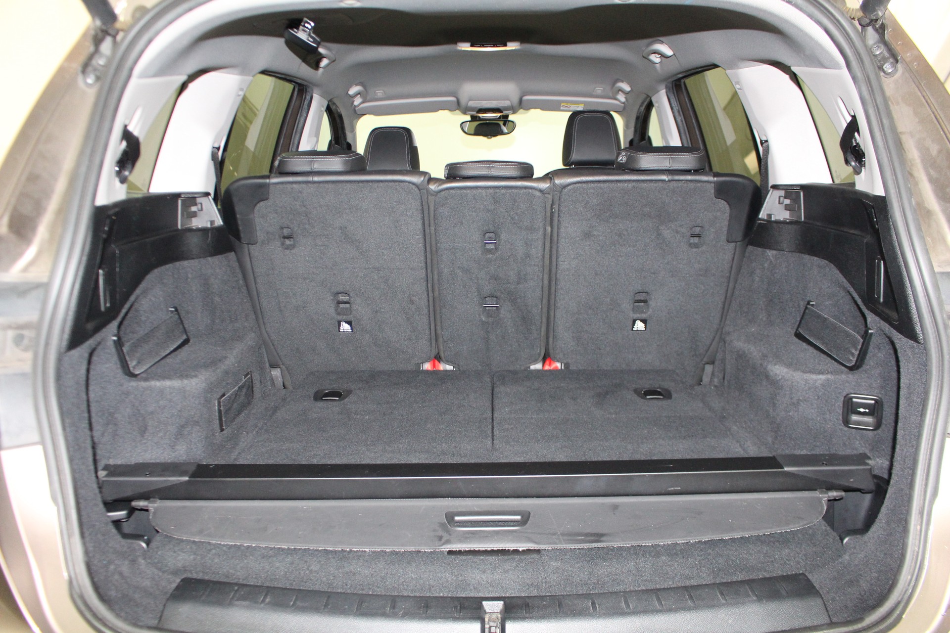 BMW 216d Gran Tourer-image-10