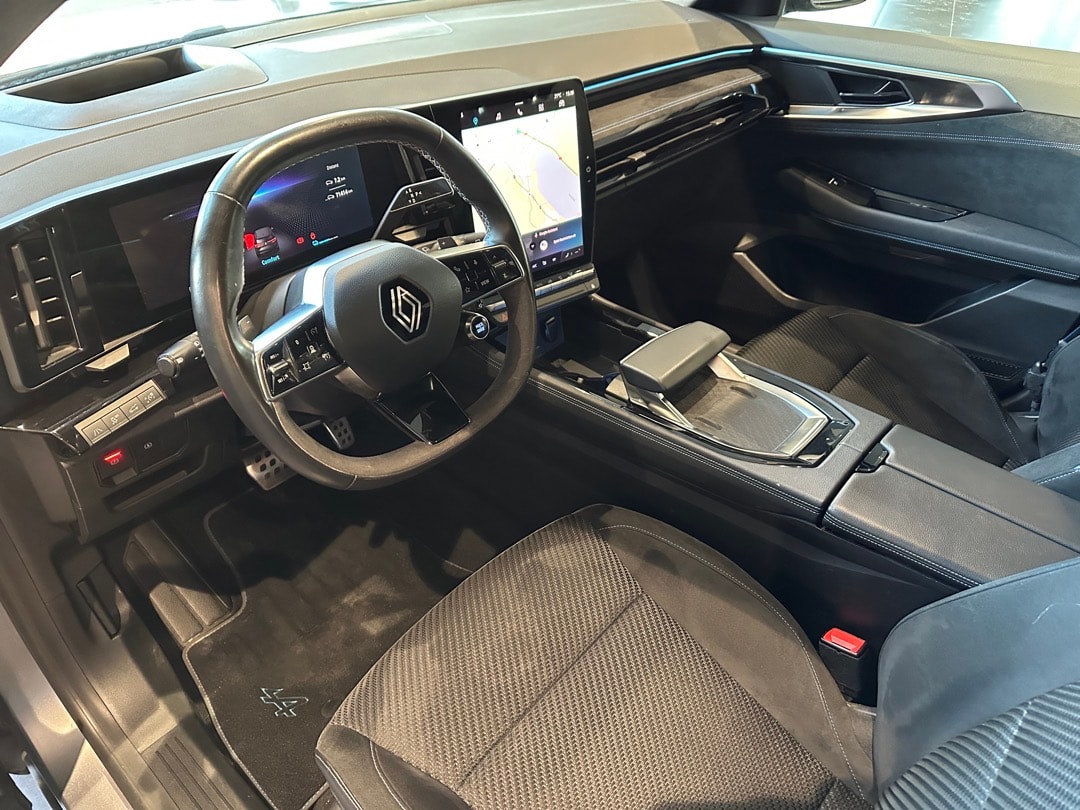 RENAULT Espace 1.2 E-Tech 200 Esprit Alpine-image-13