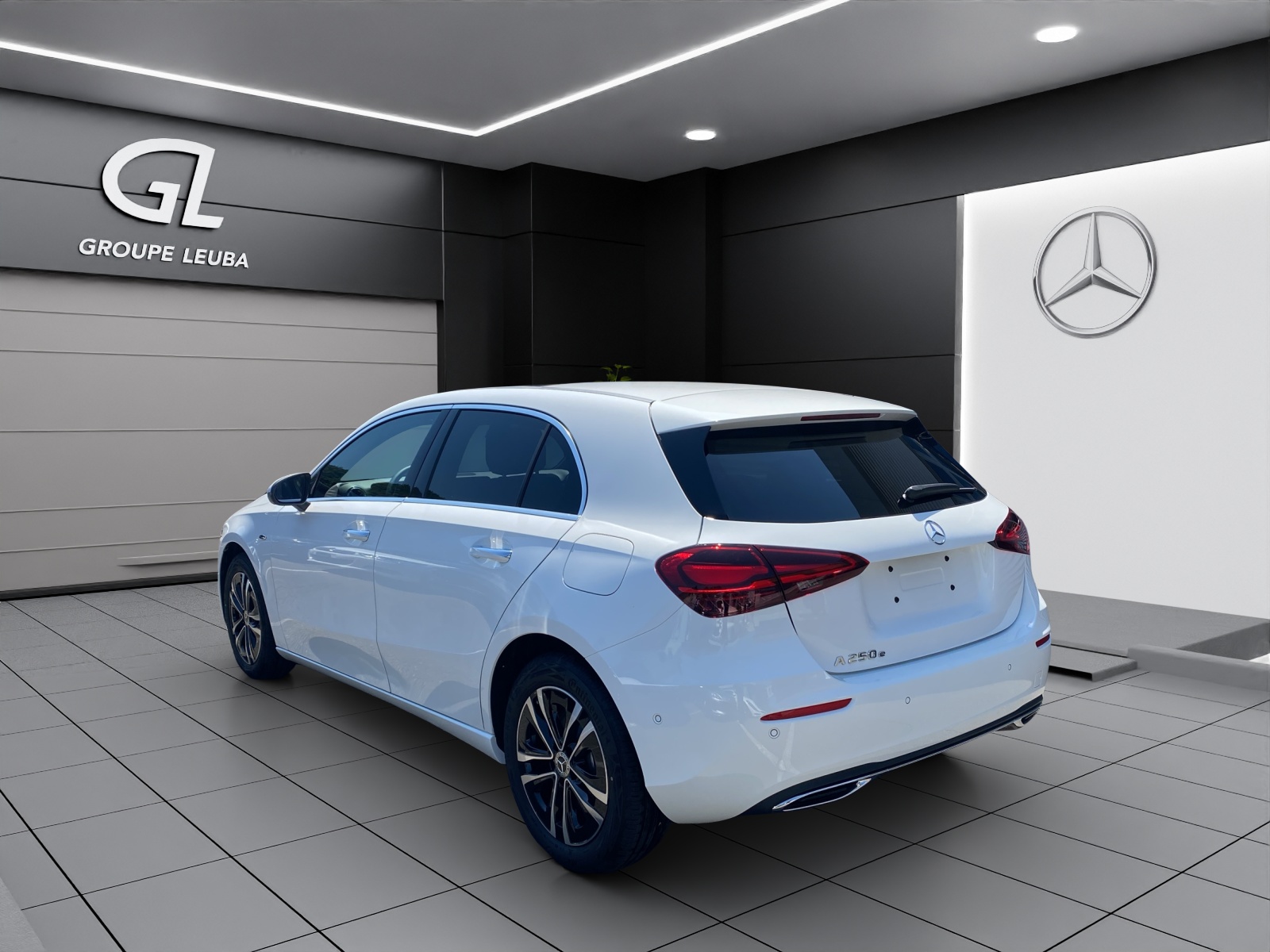 Image MERCEDES-BENZ A-250 A 250 e EQ Star 8G-DCT