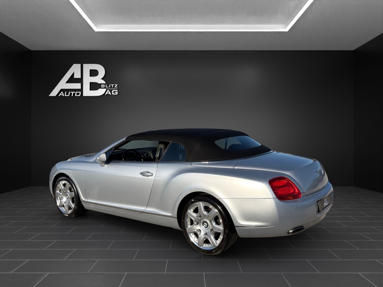 BENTLEY Continental GTC 6.0-image-15