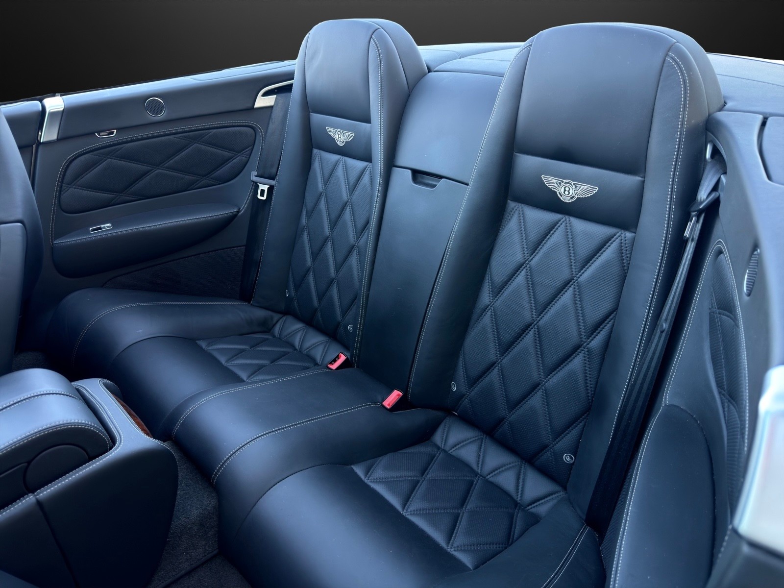 BENTLEY Continental GTC 6.0-image-11