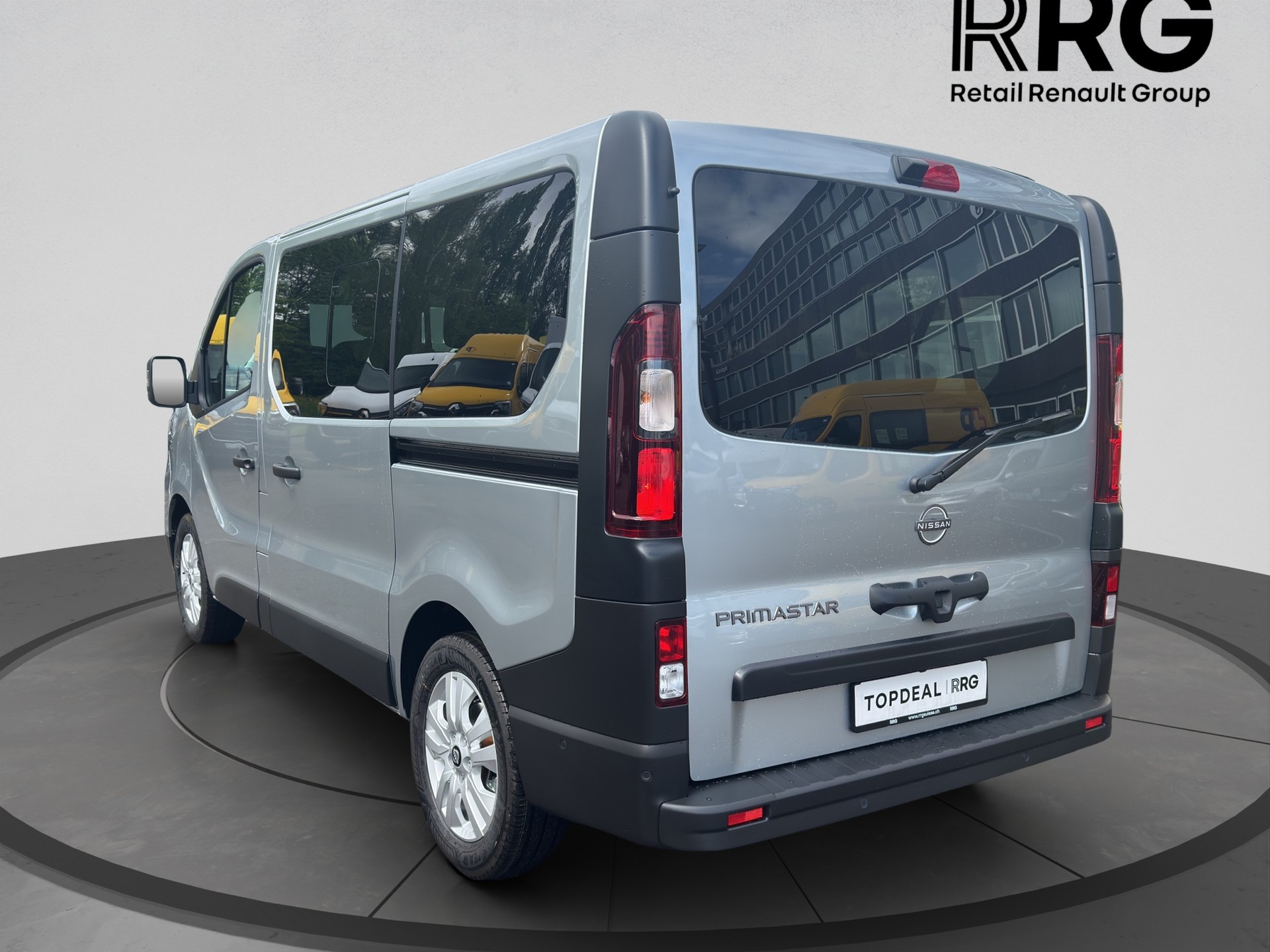 NISSAN Tekna L1H1 170 2.0dCi 9pl-image-6