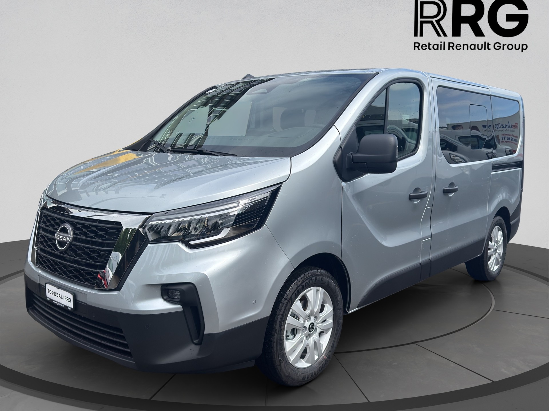 NISSAN Tekna L1H1 170 2.0dCi 9pl-image-7
