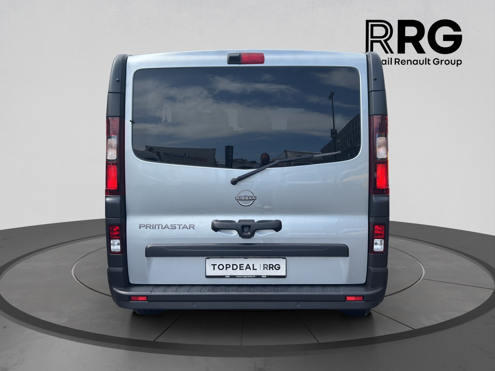 NISSAN Tekna L1H1 170 2.0dCi 9pl-image-5