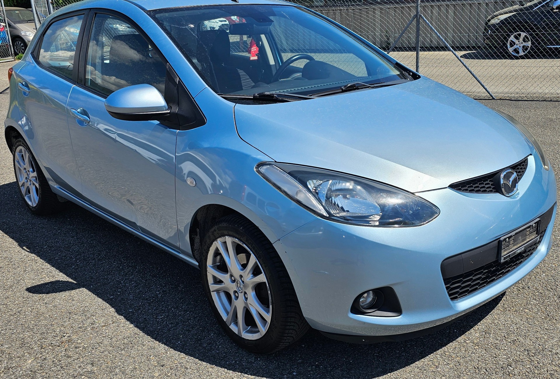 MAZDA 2 1.3i 16V Exclusive-image-1