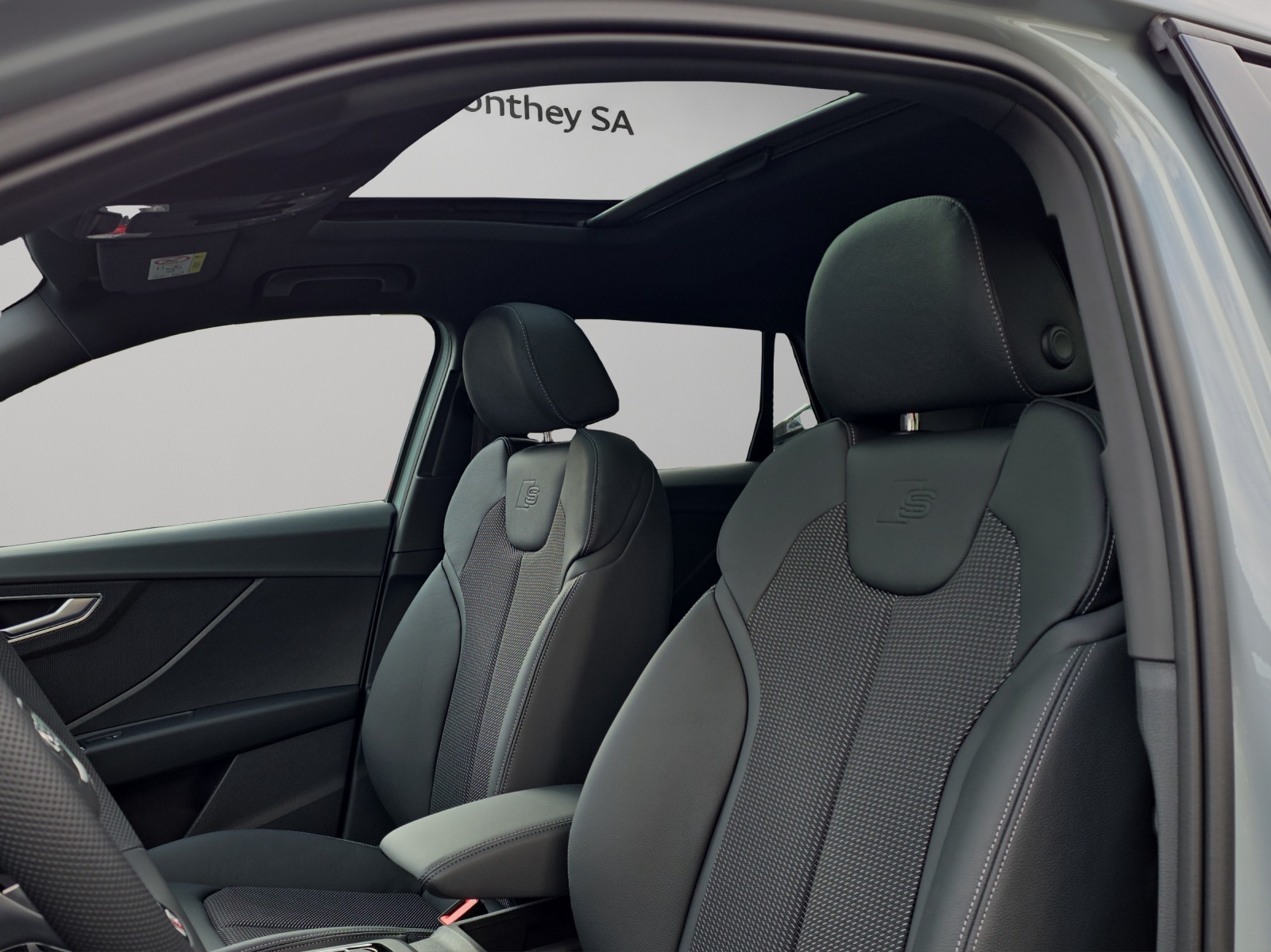 AUDI Q2 40 TFSI S line Attraction quattro S-tronic-image-7