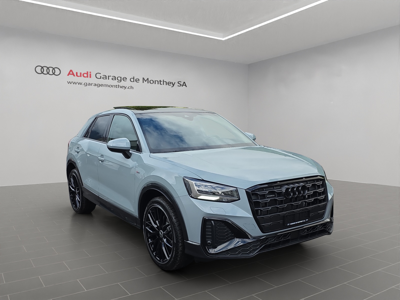AUDI Q2 40 TFSI S line Attraction quattro S-tronic-image-2