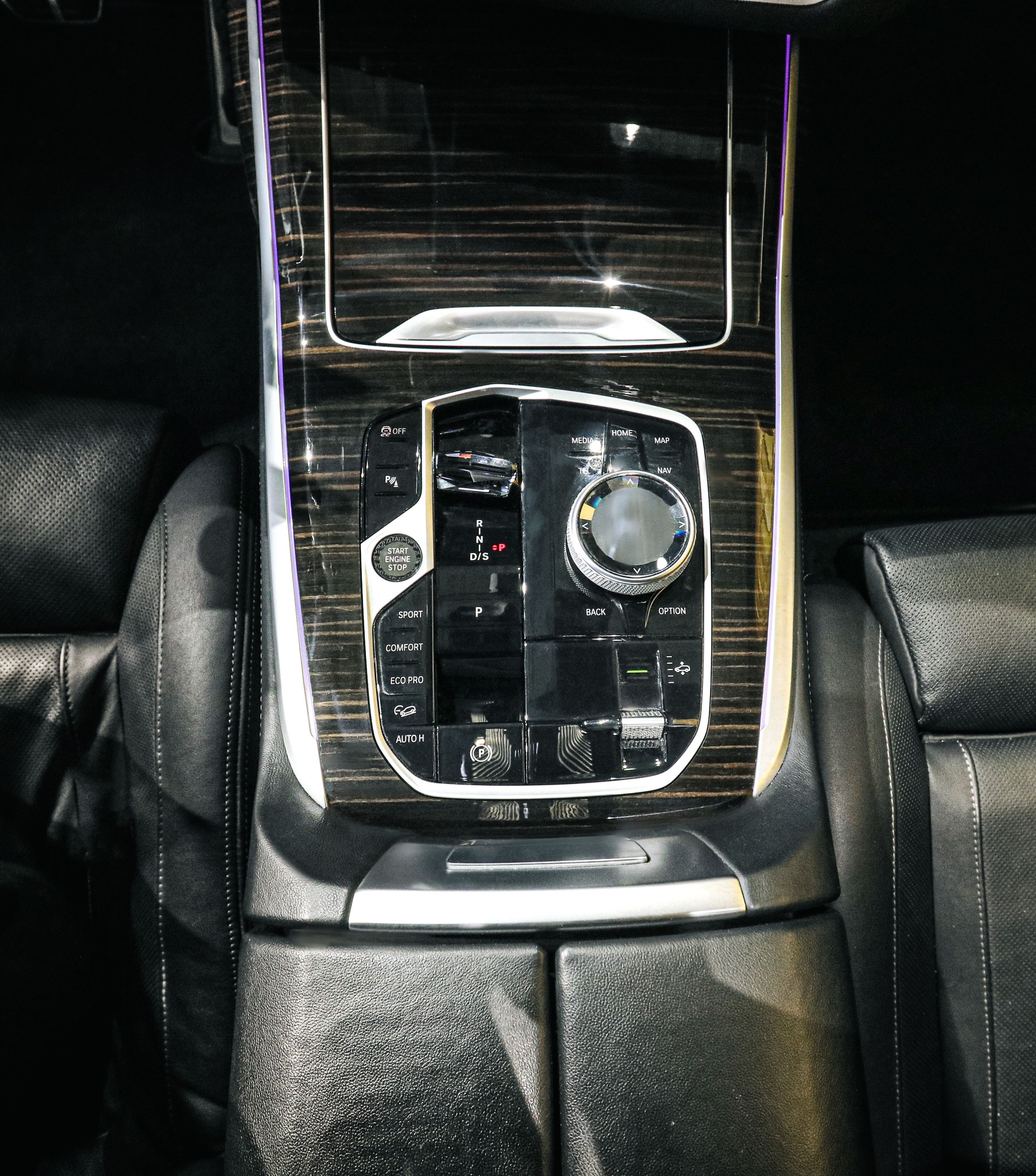 BMW X7 40d M Sport Pro Steptronic xDrive 7plc.-image-18
