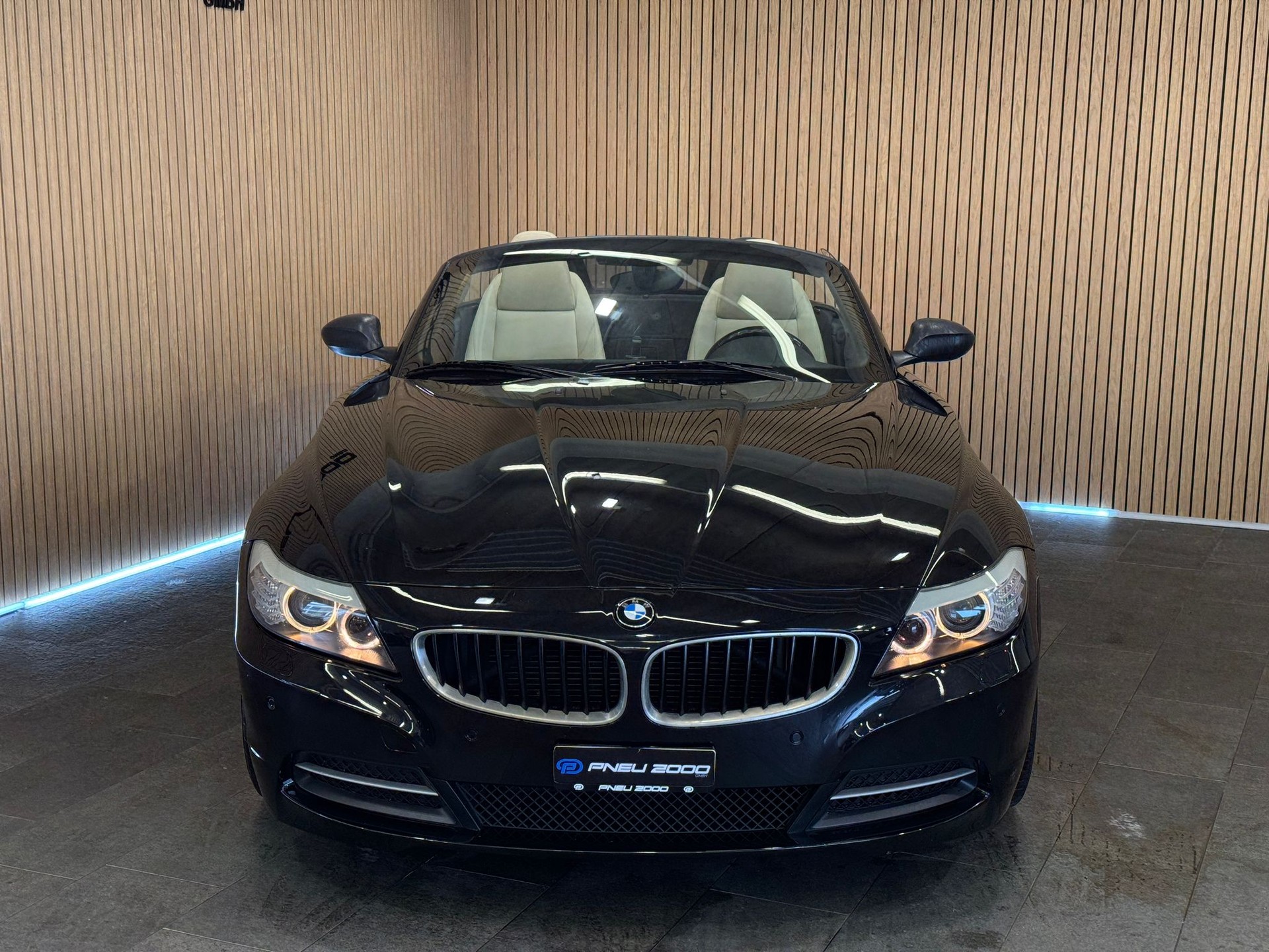 BMW Z4 sDrive23i *CH-Fahrzeug*-image-1