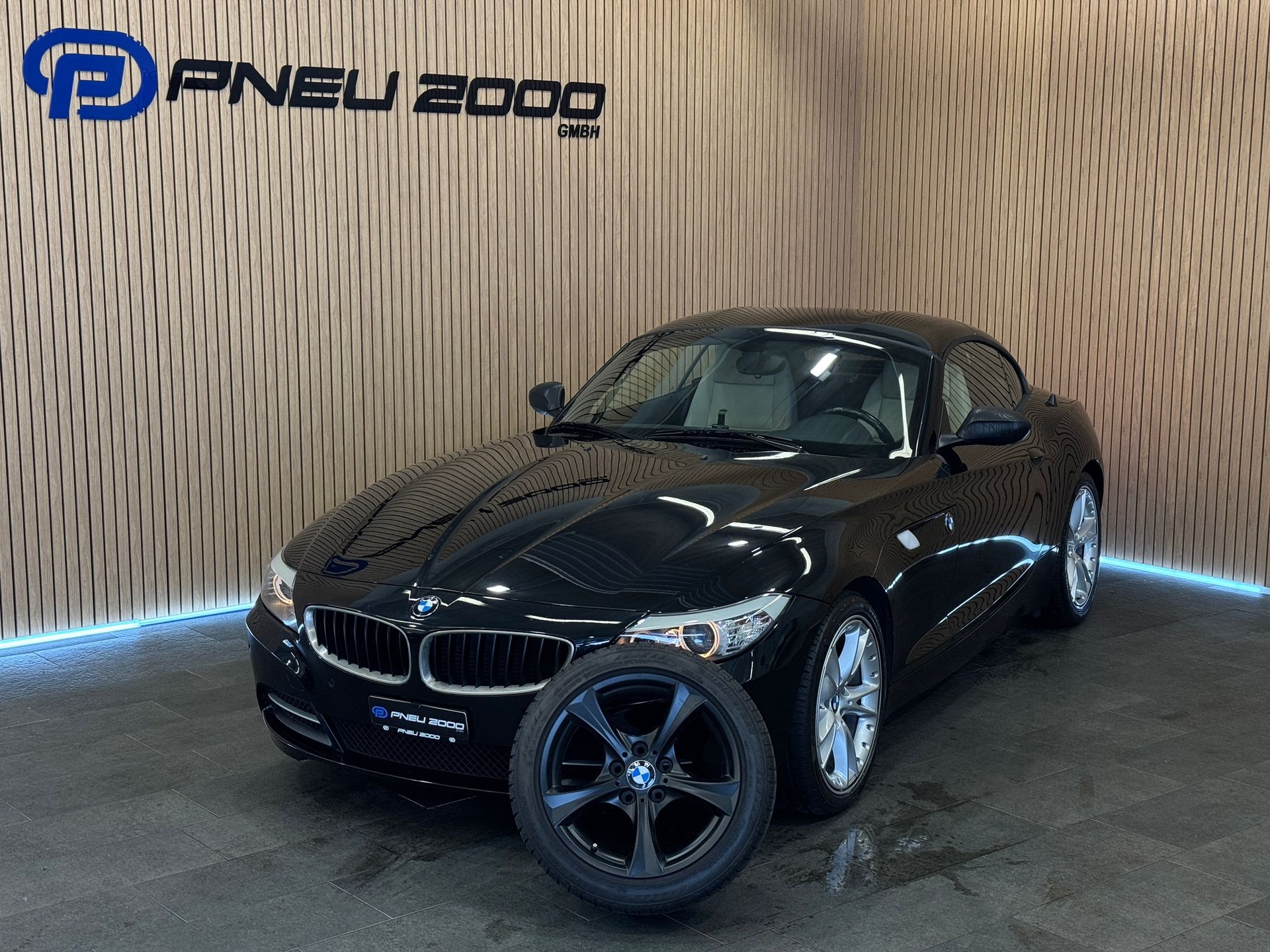 BMW Z4 sDrive23i *CH-Fahrzeug*-image-3