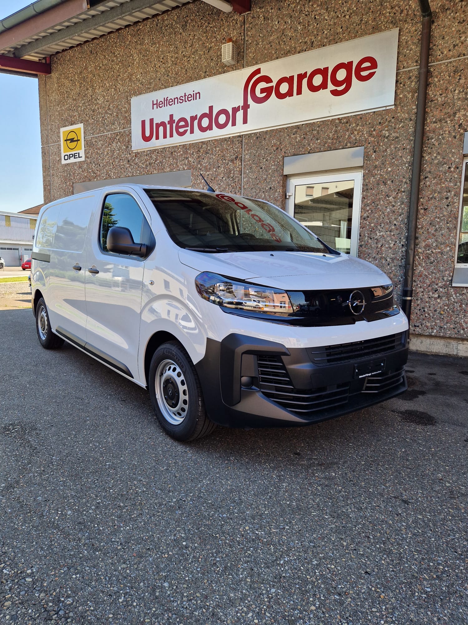 OPEL Vivaro Cargo 1.5 D s/s M-image-1
