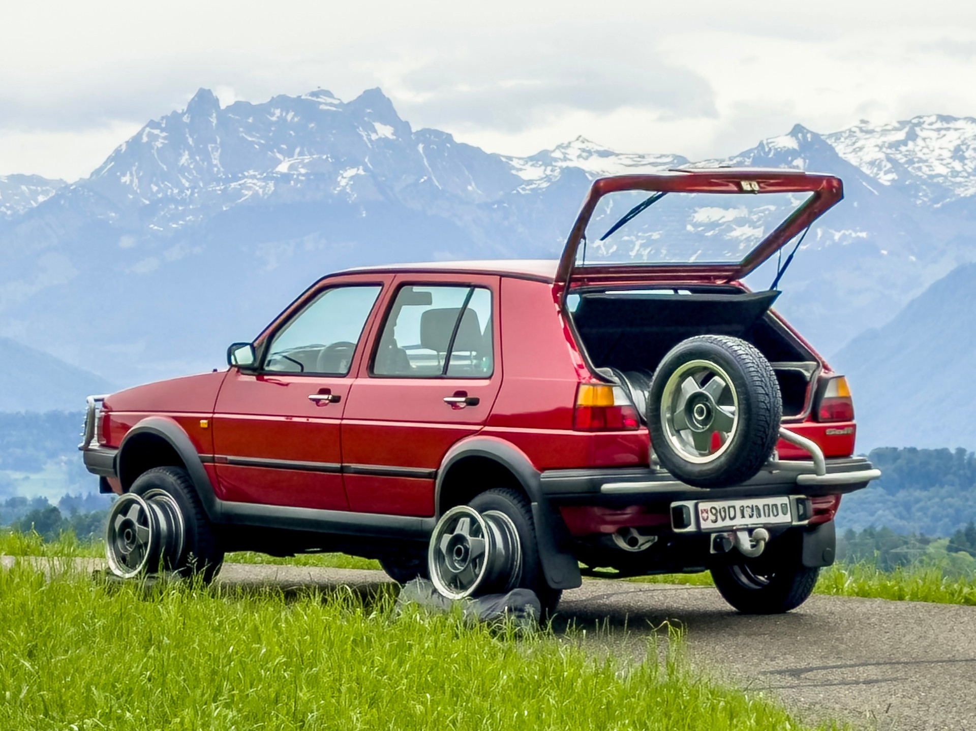 VW 1.8 syncro Country-image-13