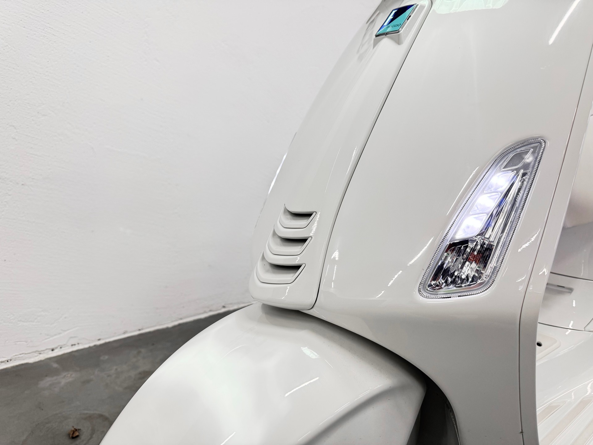PIAGGIO Vespa 125 Sprint ABS-image-8