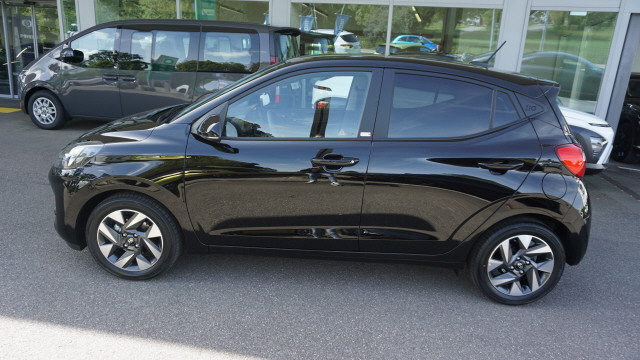 HYUNDAI i10 1.2 Amplia-image-2