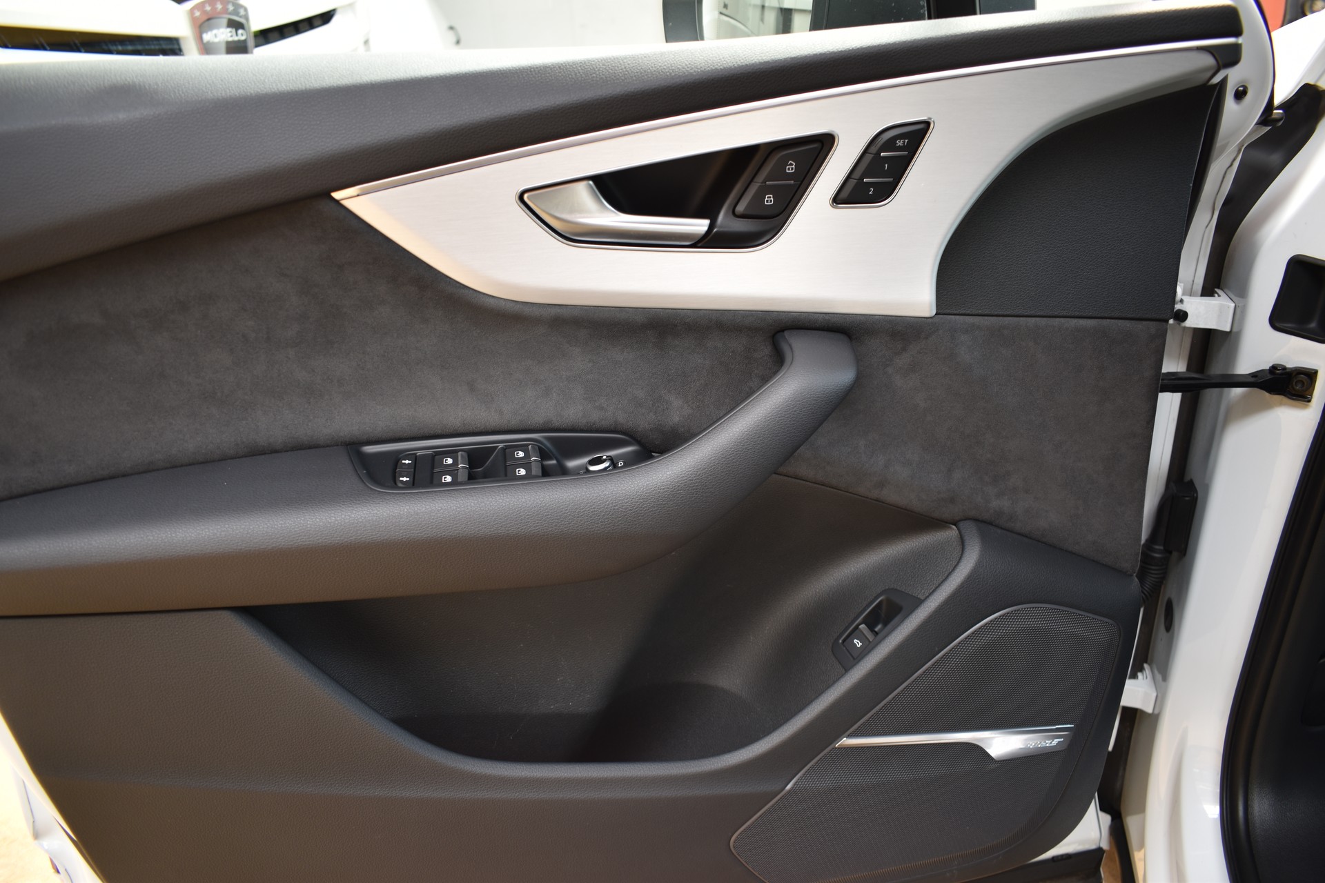 AUDI SQ7 4.0 TDI quattro tiptronic - FaceLift Model 2020-image-26