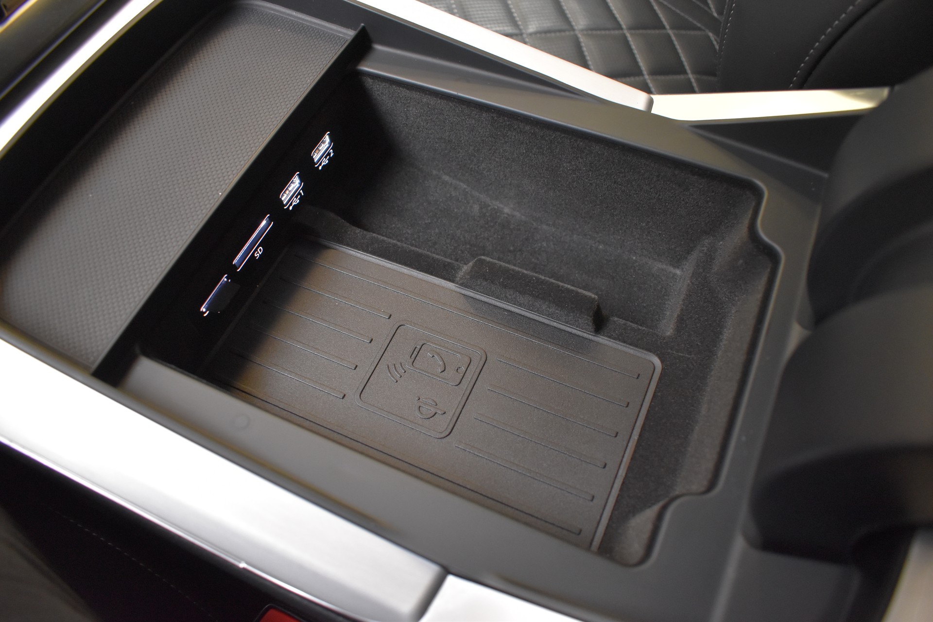 AUDI SQ7 4.0 TDI quattro tiptronic - FaceLift Model 2020-image-27