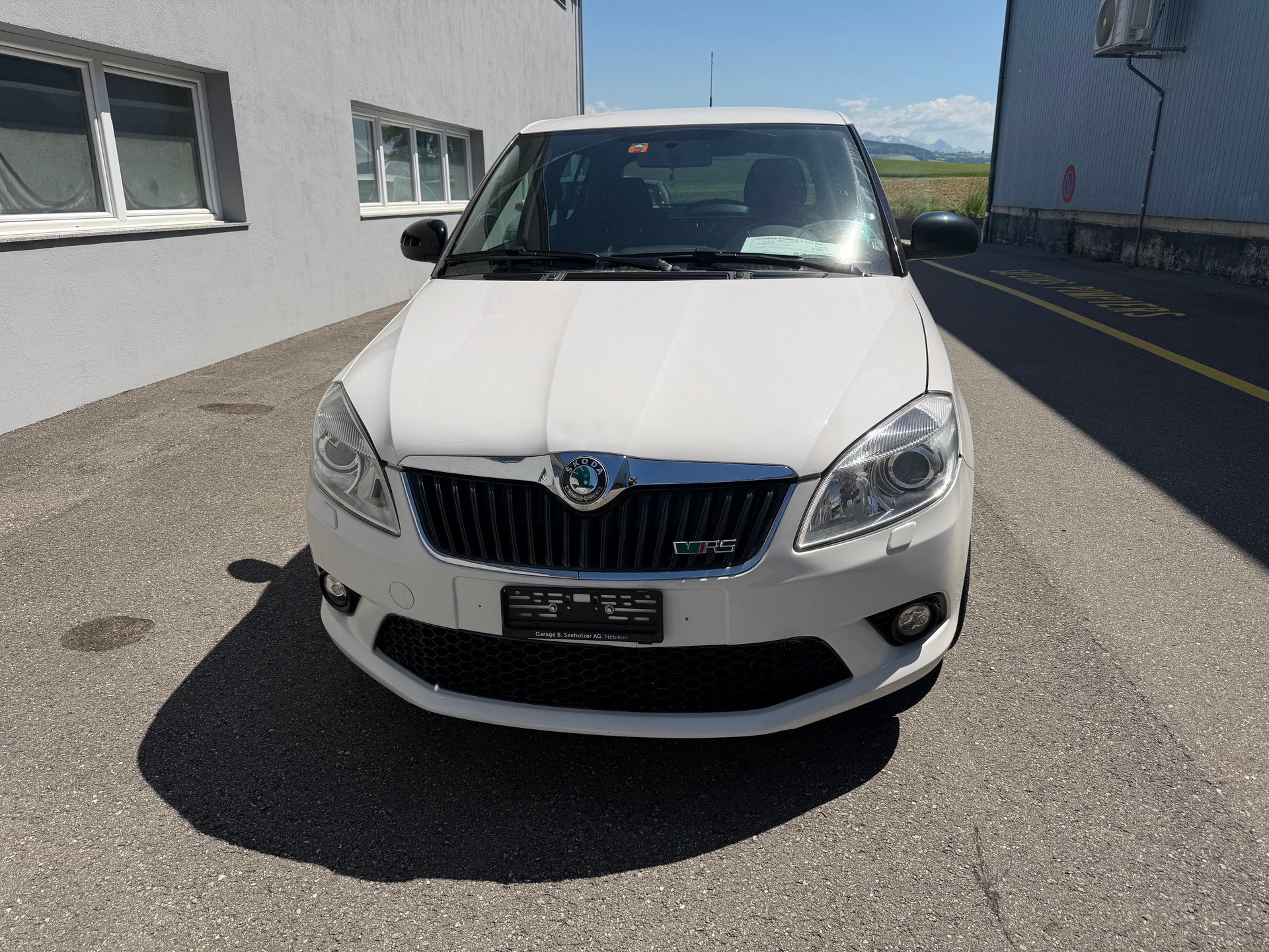 SKODA Fabia 1.4 TSI RS DSG-image-3