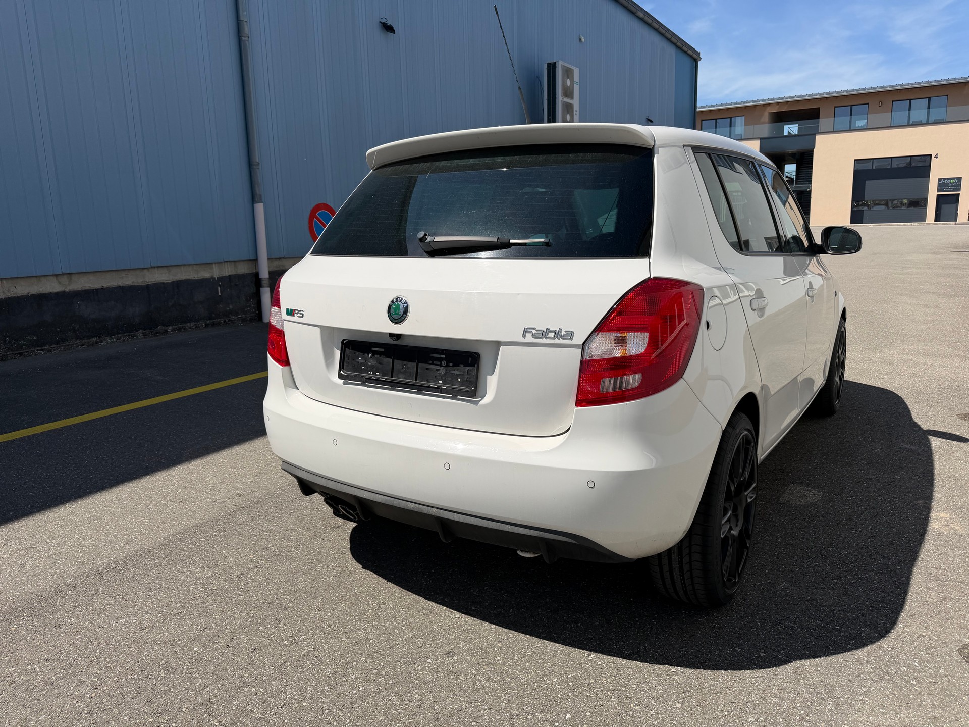 SKODA Fabia 1.4 TSI RS DSG-image-6
