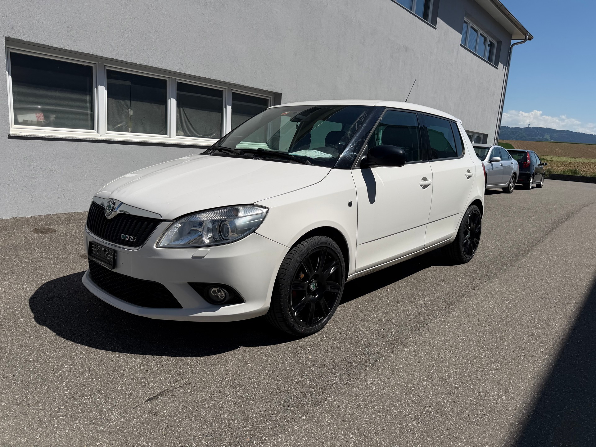 SKODA Fabia 1.4 TSI RS DSG-image-1