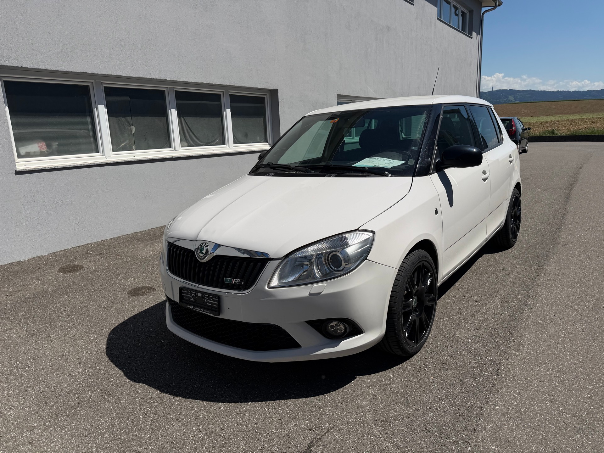 SKODA Fabia 1.4 TSI RS DSG-image-2