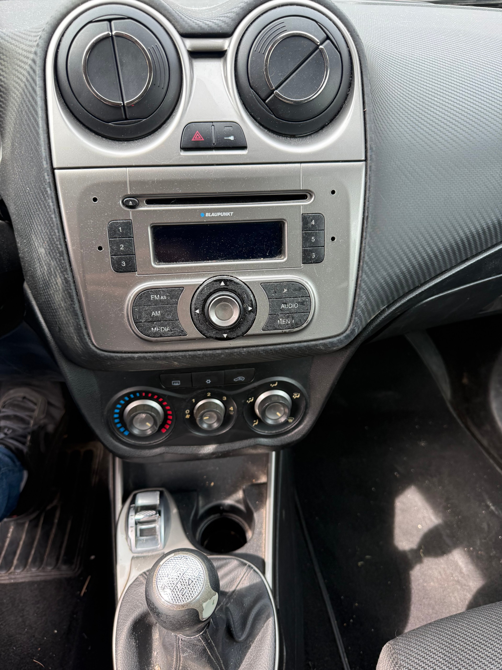 ALFA ROMEO MiTo 1.4 TB Distinctive-image-8