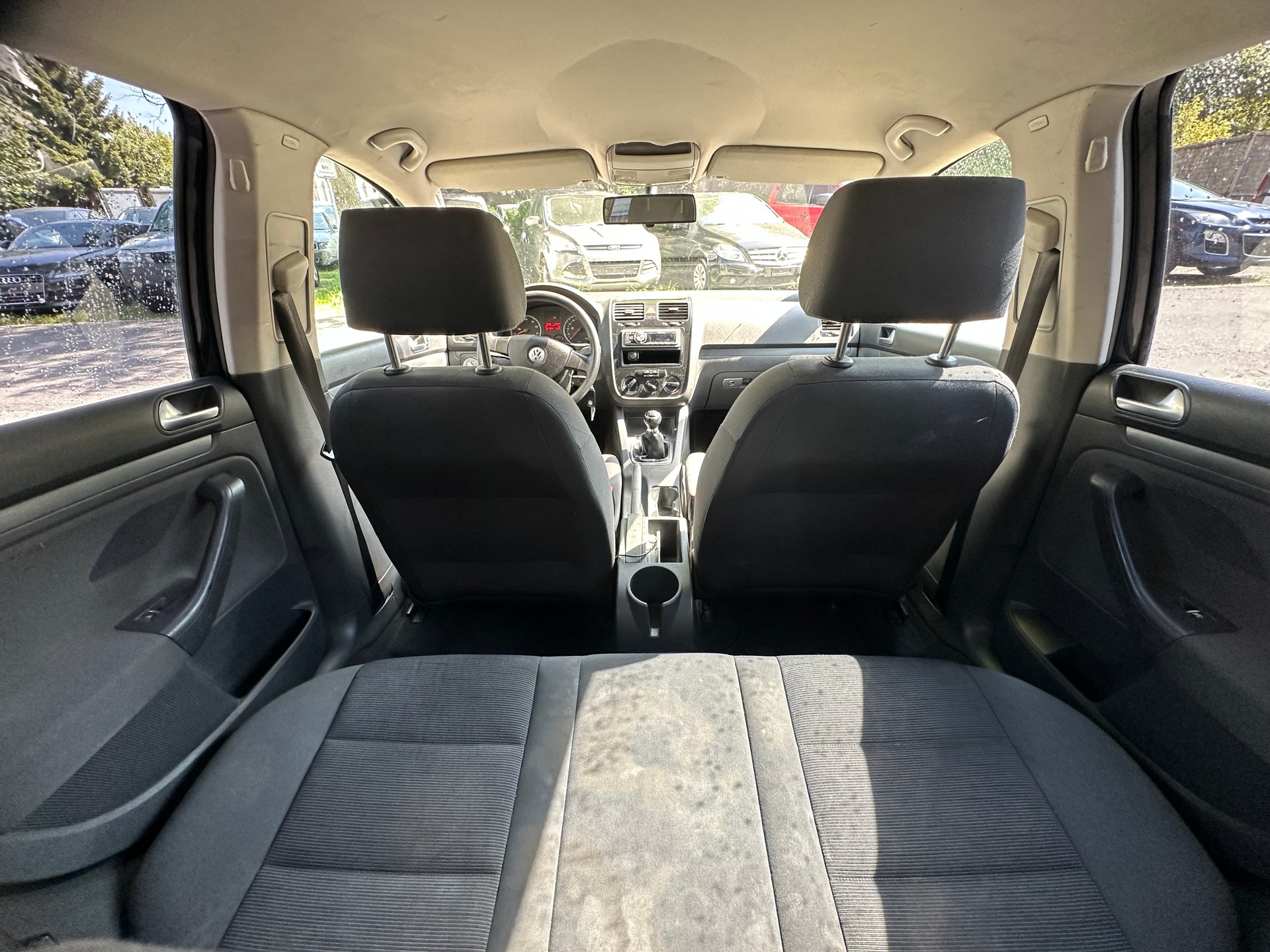 VW Golf 1.6 FSI Sportline-image-8