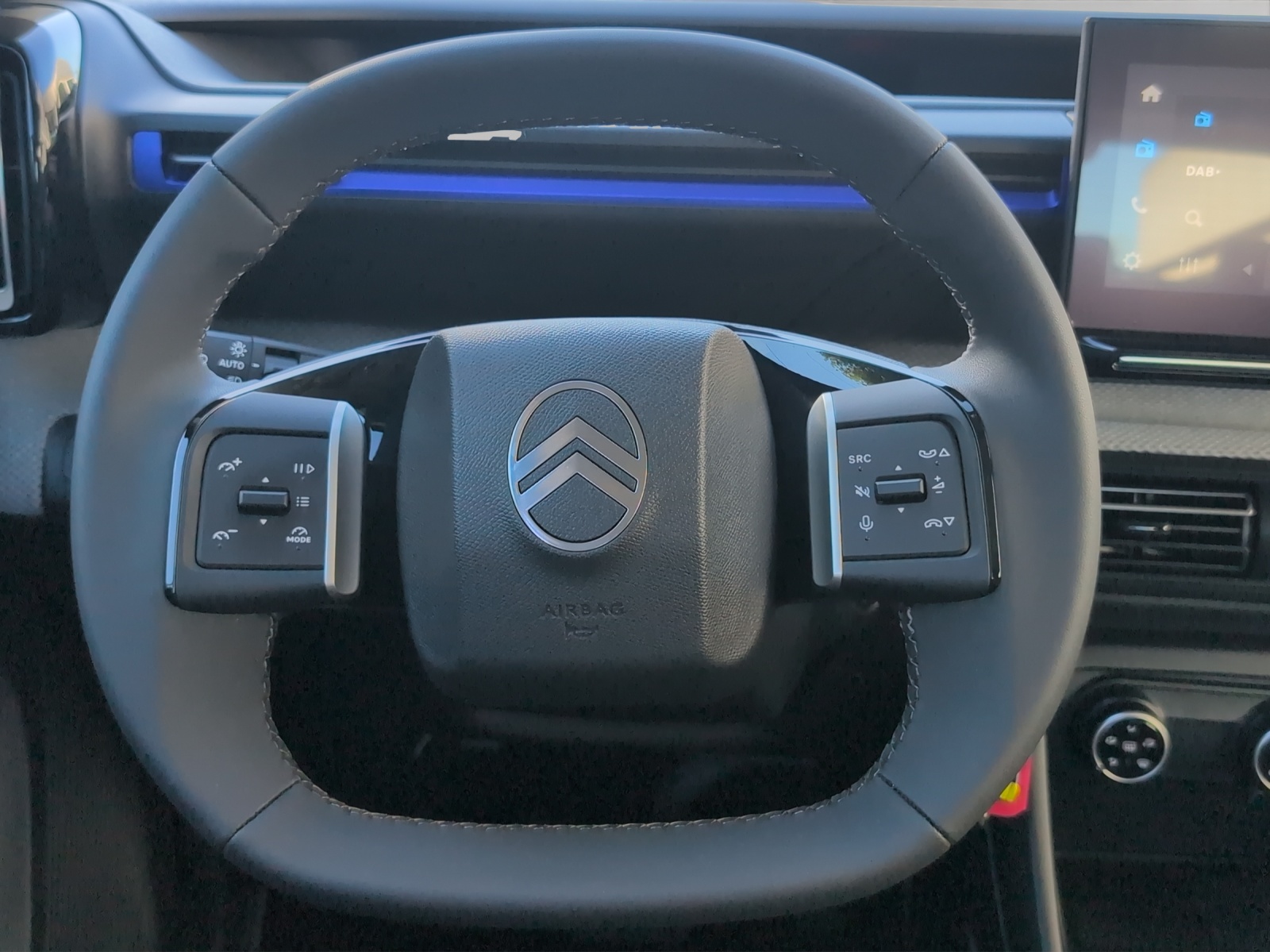 CITROEN C3 1.2i MHEV Tonic DCS6 / Dach schwarz / limitierte Serie / 5 Jahre CH-Herstellergarantie-image-12