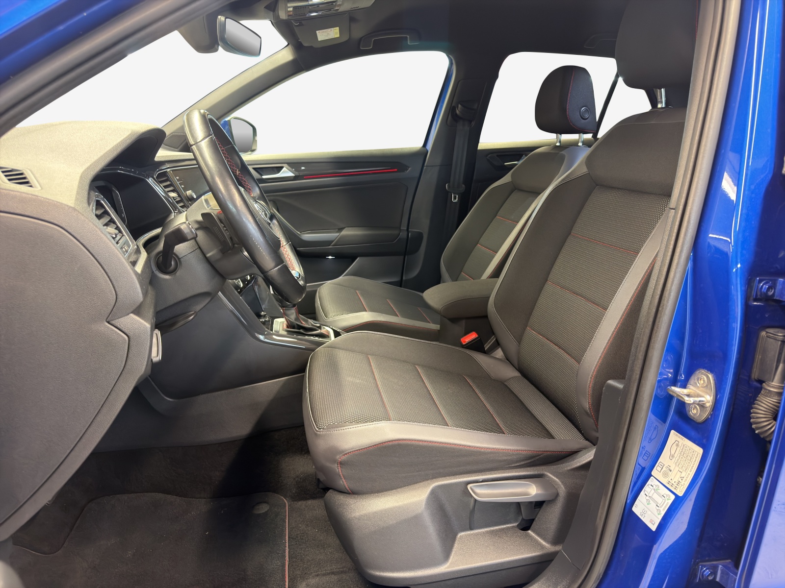 VW T-Roc 1.5 TSI EVO Sport DSG-image-7