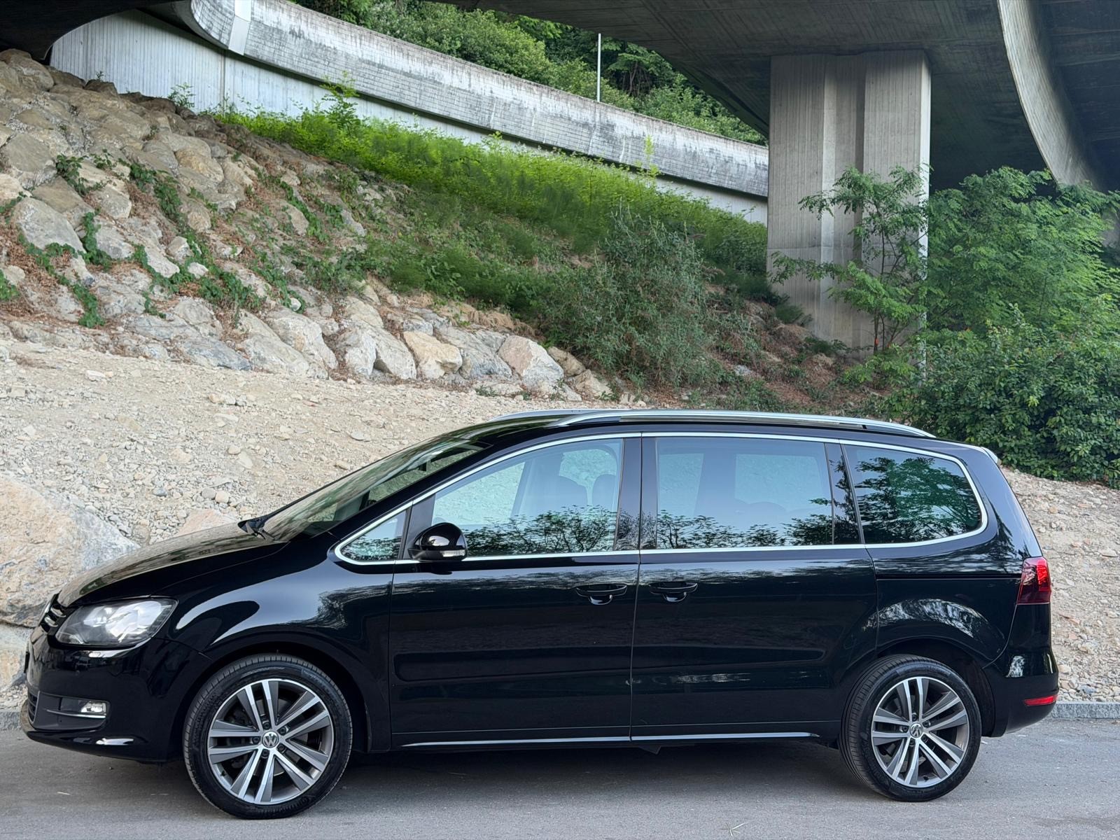 VW Sharan 2.0 TDI BMT Highline 4Motion DSG-image-2