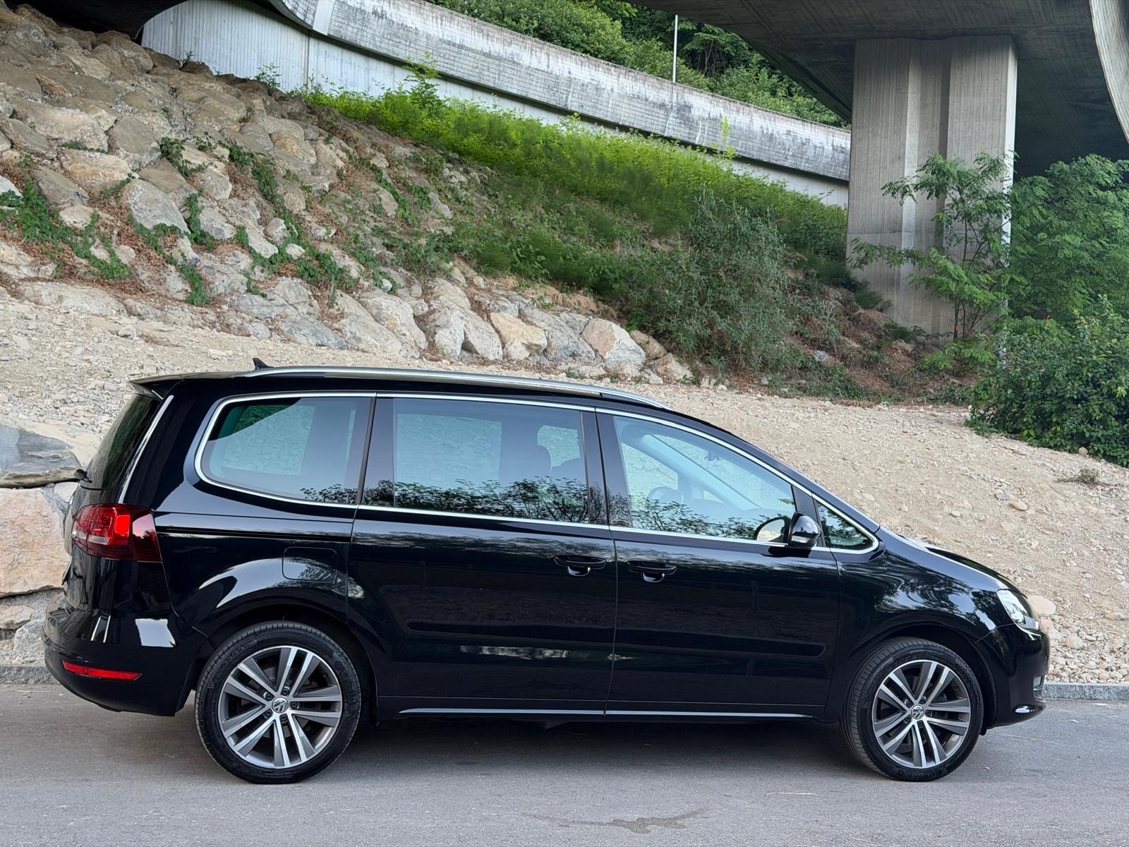 VW Sharan 2.0 TDI BMT Highline 4Motion DSG-image-5