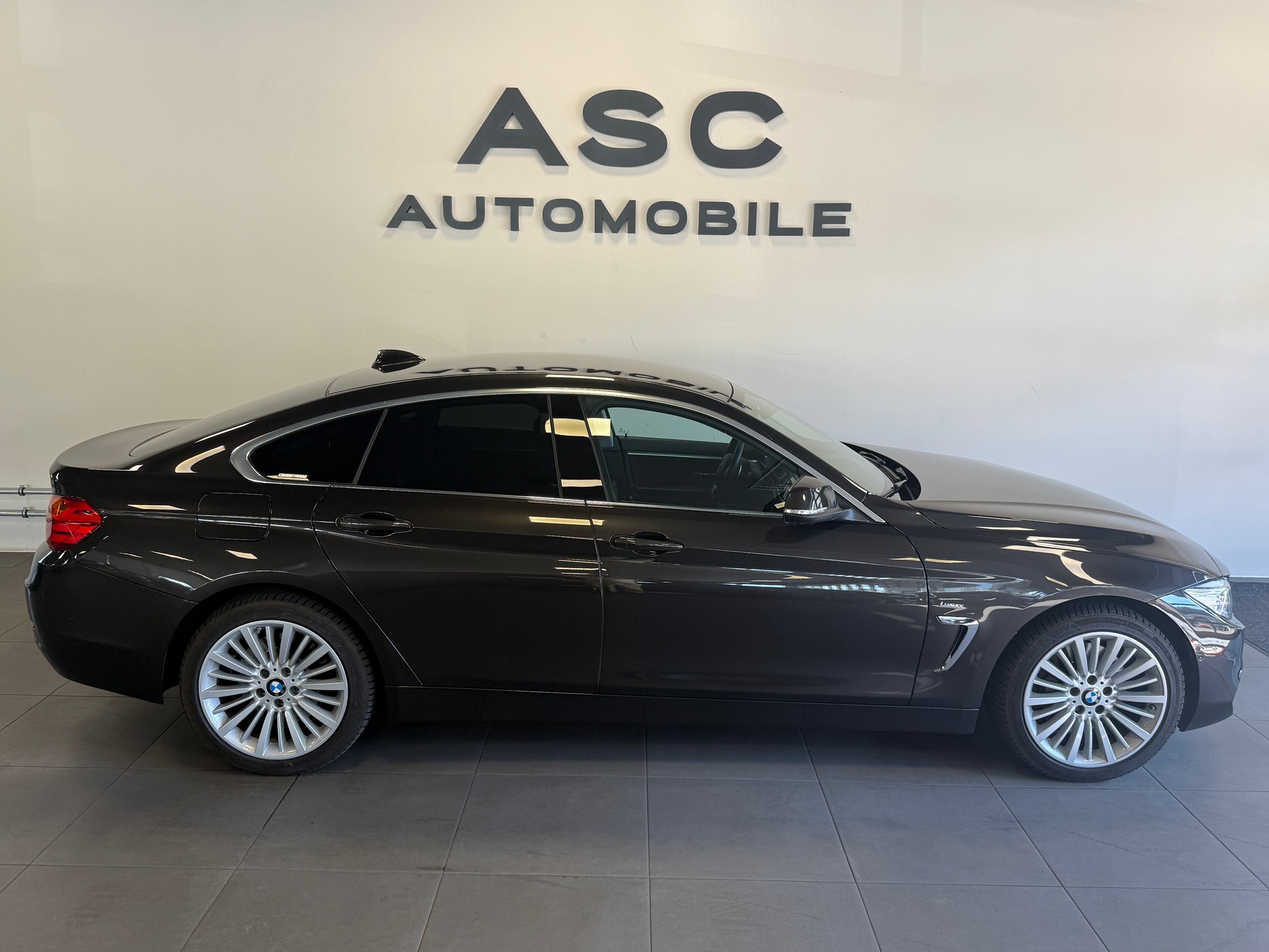 BMW 440i Gran Coupé xDrive Luxury Line Steptronic-image-2